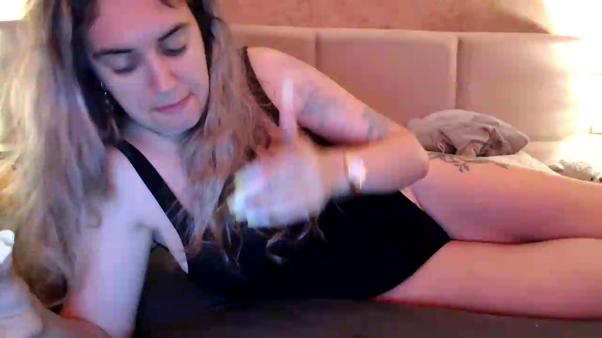 Gallery image thumbnail from MissDivinna's myfreecams stream on, 07/29/2026, 23:04 image 10 of 20