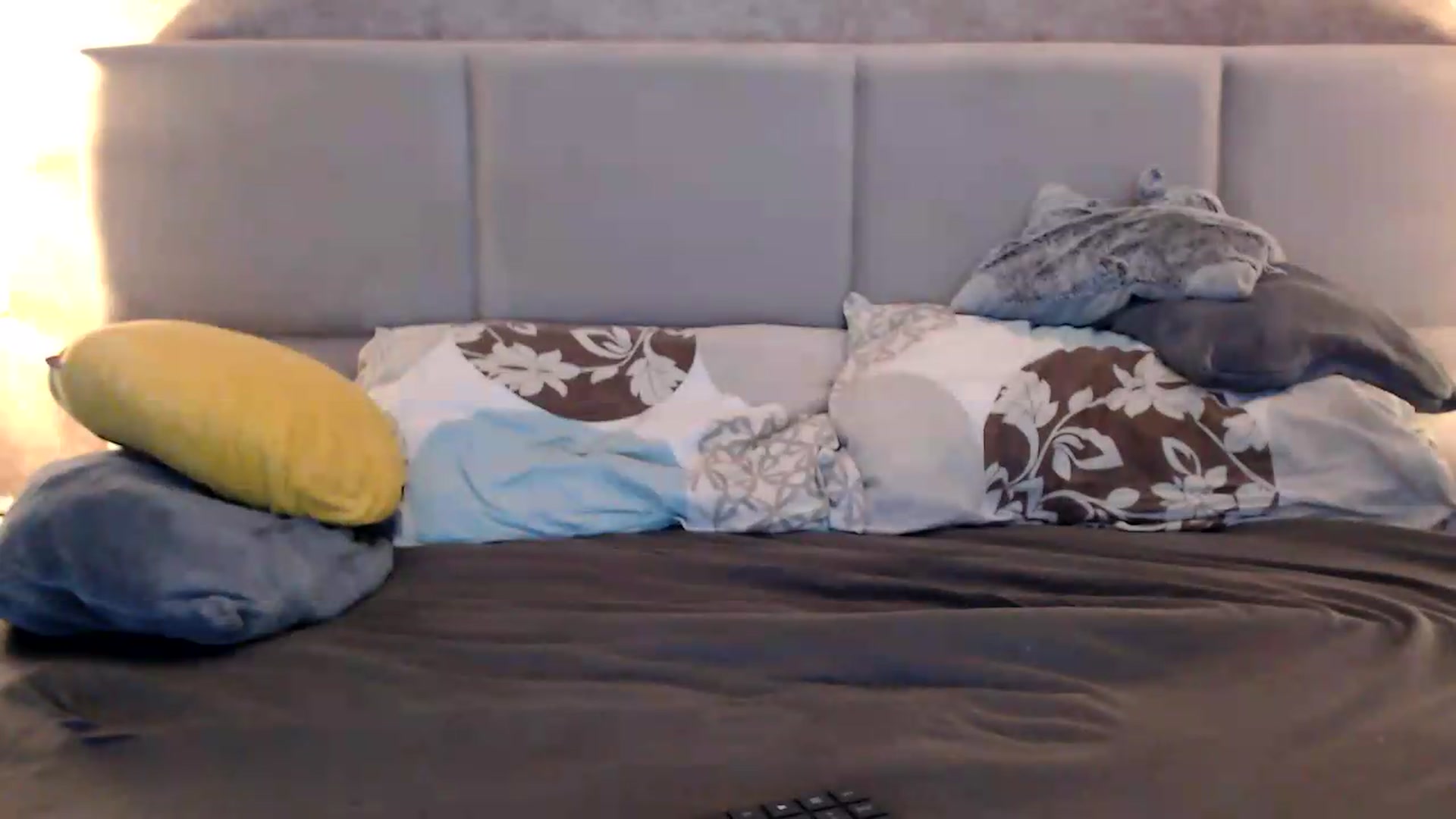 Gallery image thumbnail from MissDivinna's myfreecams stream on, 08/03/2026, 22:48 image 9 of 20