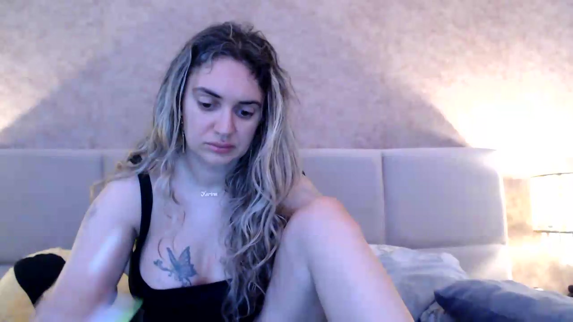 Gallery image thumbnail from MissDivinna's myfreecams stream on, 08/04/2026, 04:20 image 20 of 20