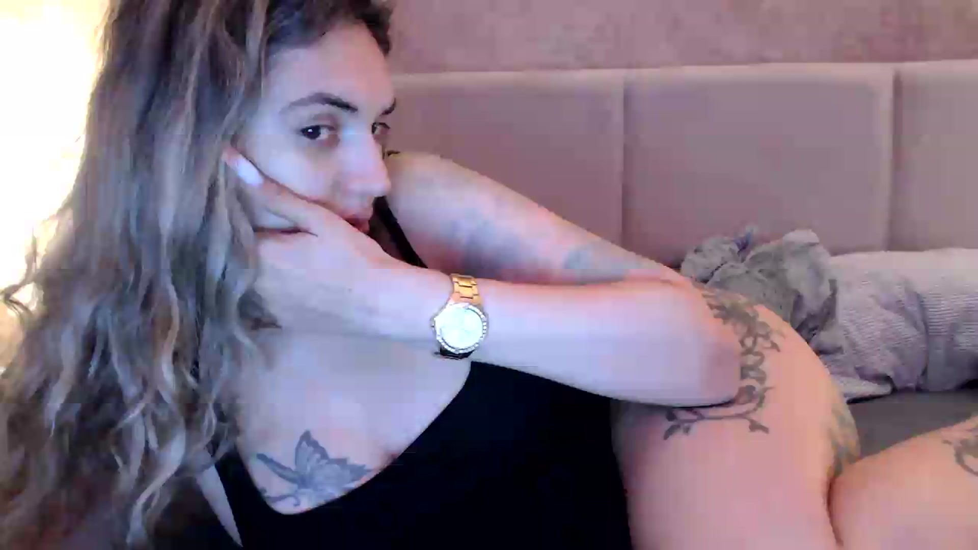 Gallery image thumbnail from MissDivinna's myfreecams stream on, 08/06/2026, 02:50 image 20 of 20