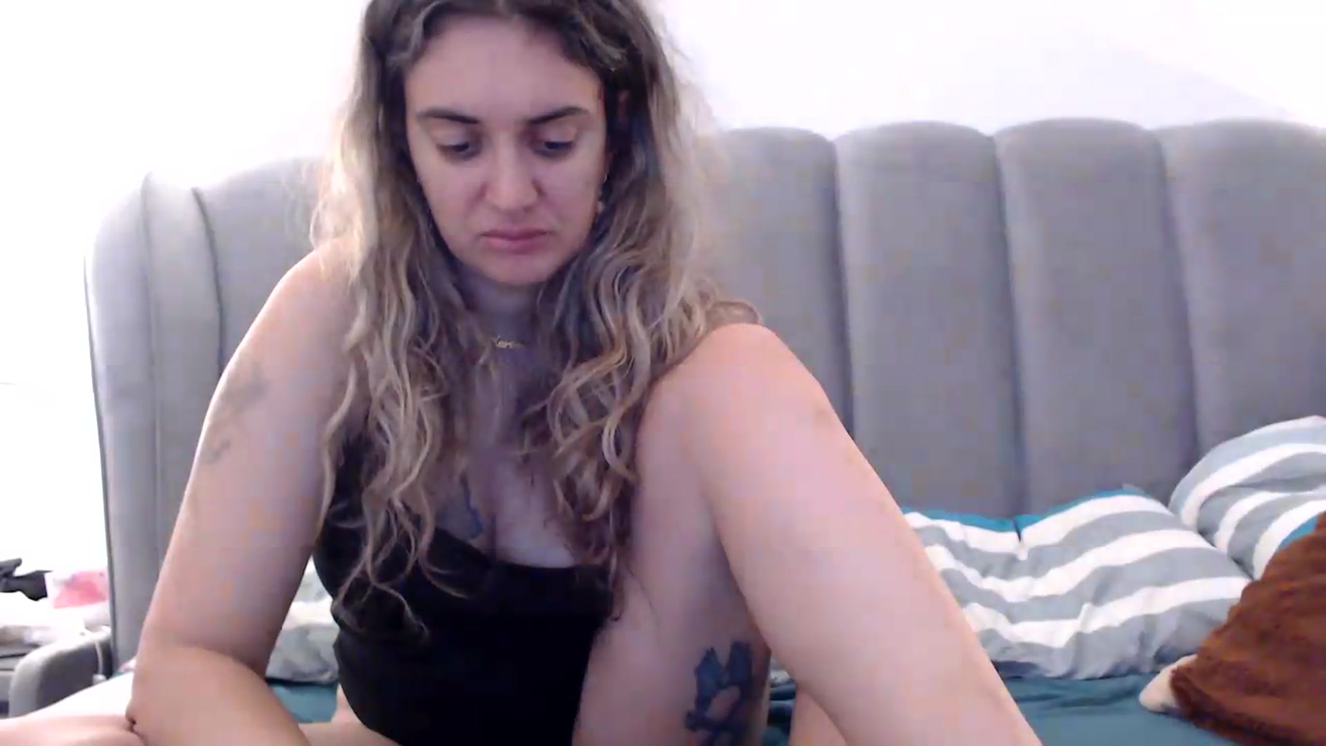 Gallery image thumbnail from MissDivinna's myfreecams stream on, 08/06/2026, 22:50 image 12 of 20