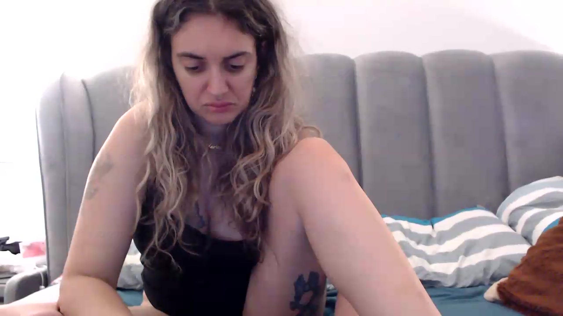 Gallery image thumbnail from MissDivinna's myfreecams stream on, 08/06/2026, 22:50 image 13 of 20