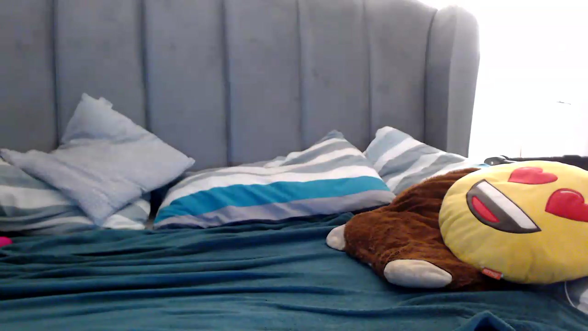 Gallery image thumbnail from MissDivinna's myfreecams stream on, 08/09/2026, 01:54 image 13 of 20