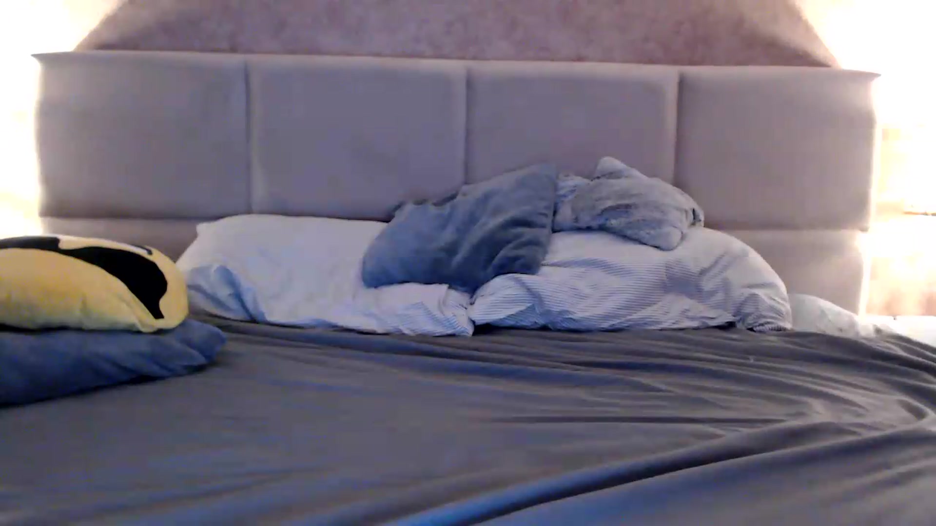 Gallery image thumbnail from MissDivinna's myfreecams stream on, 08/11/2026, 24:21 image 20 of 20