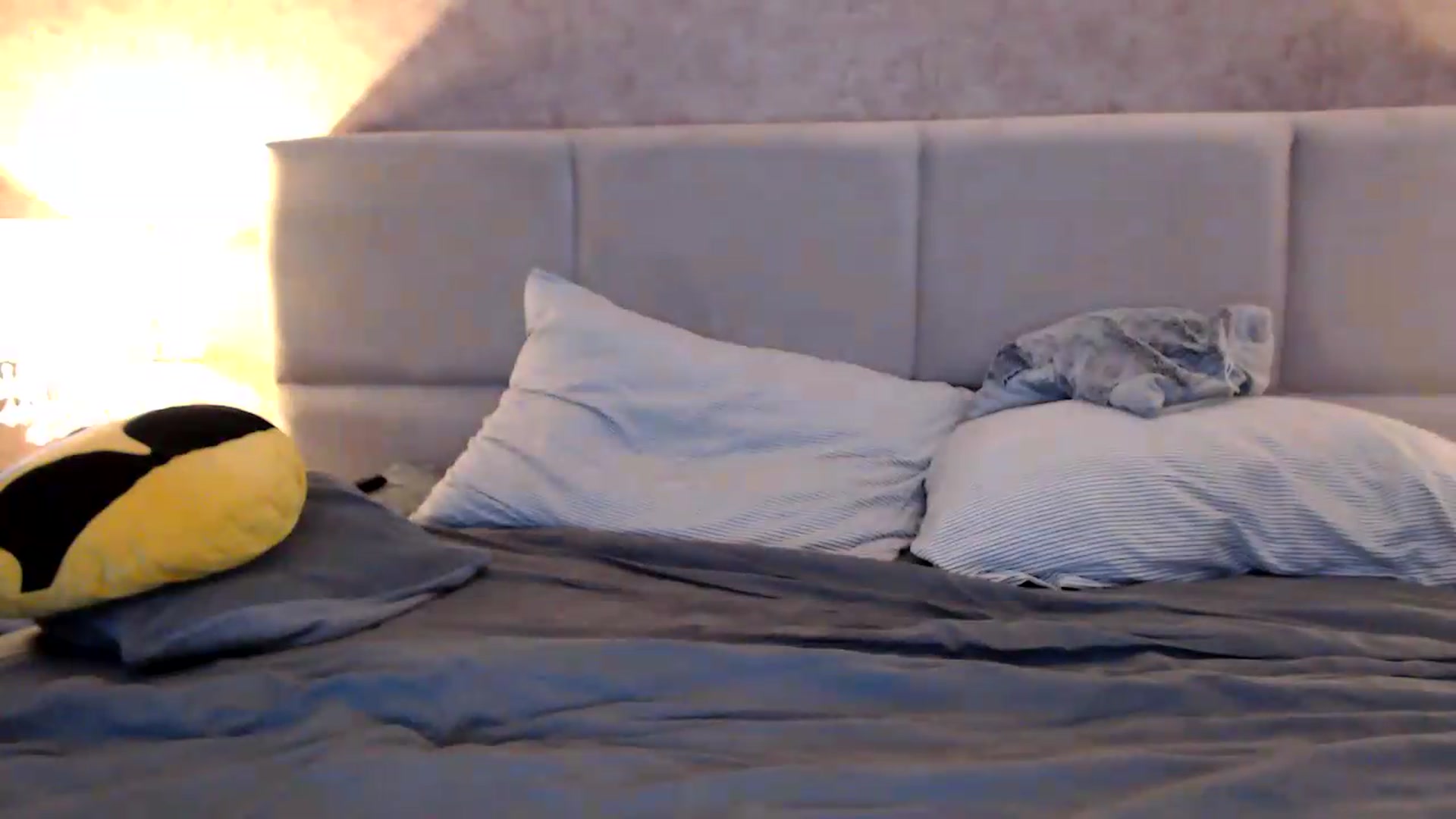 Gallery image thumbnail from MissDivinna's myfreecams stream on, 08/15/2026, 23:18 image 17 of 20