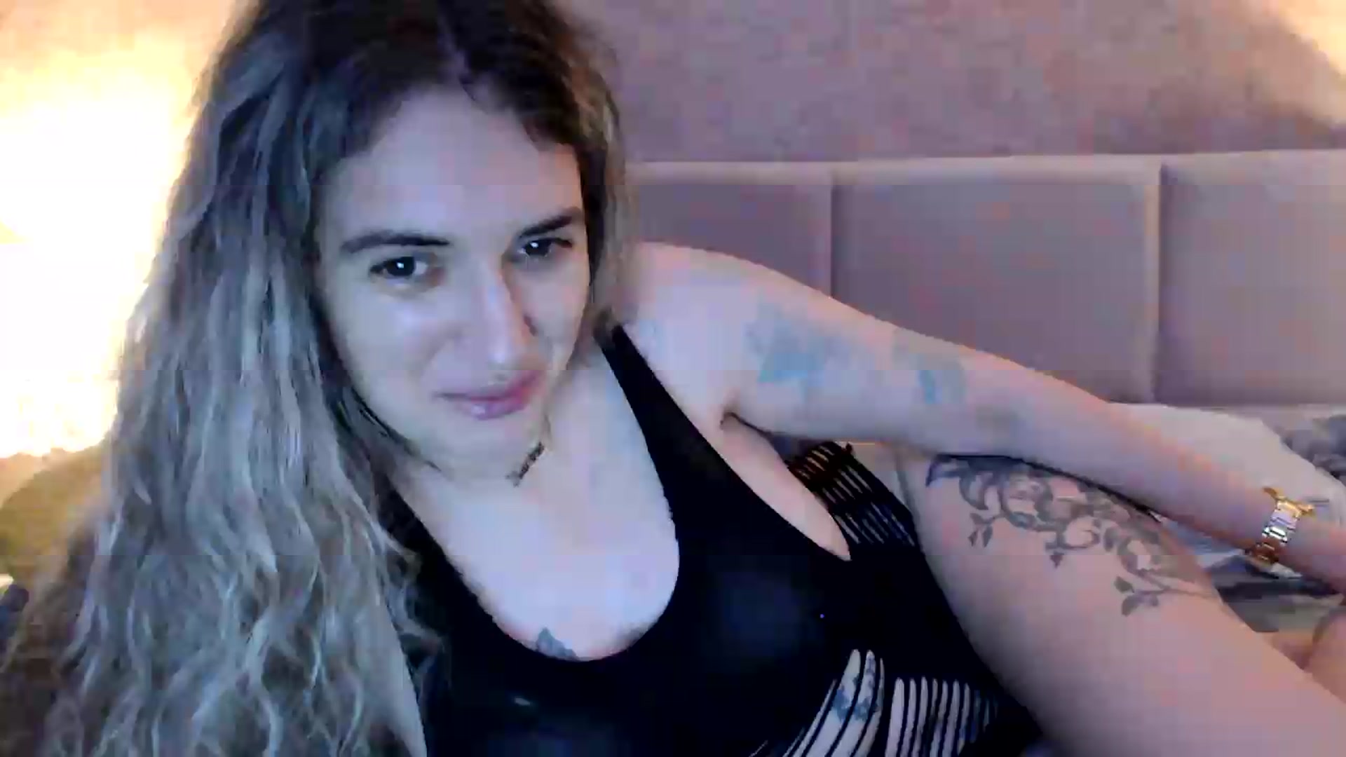 Gallery image thumbnail from MissDivinna's myfreecams stream on, 08/17/2026, 24:34 image 6 of 20