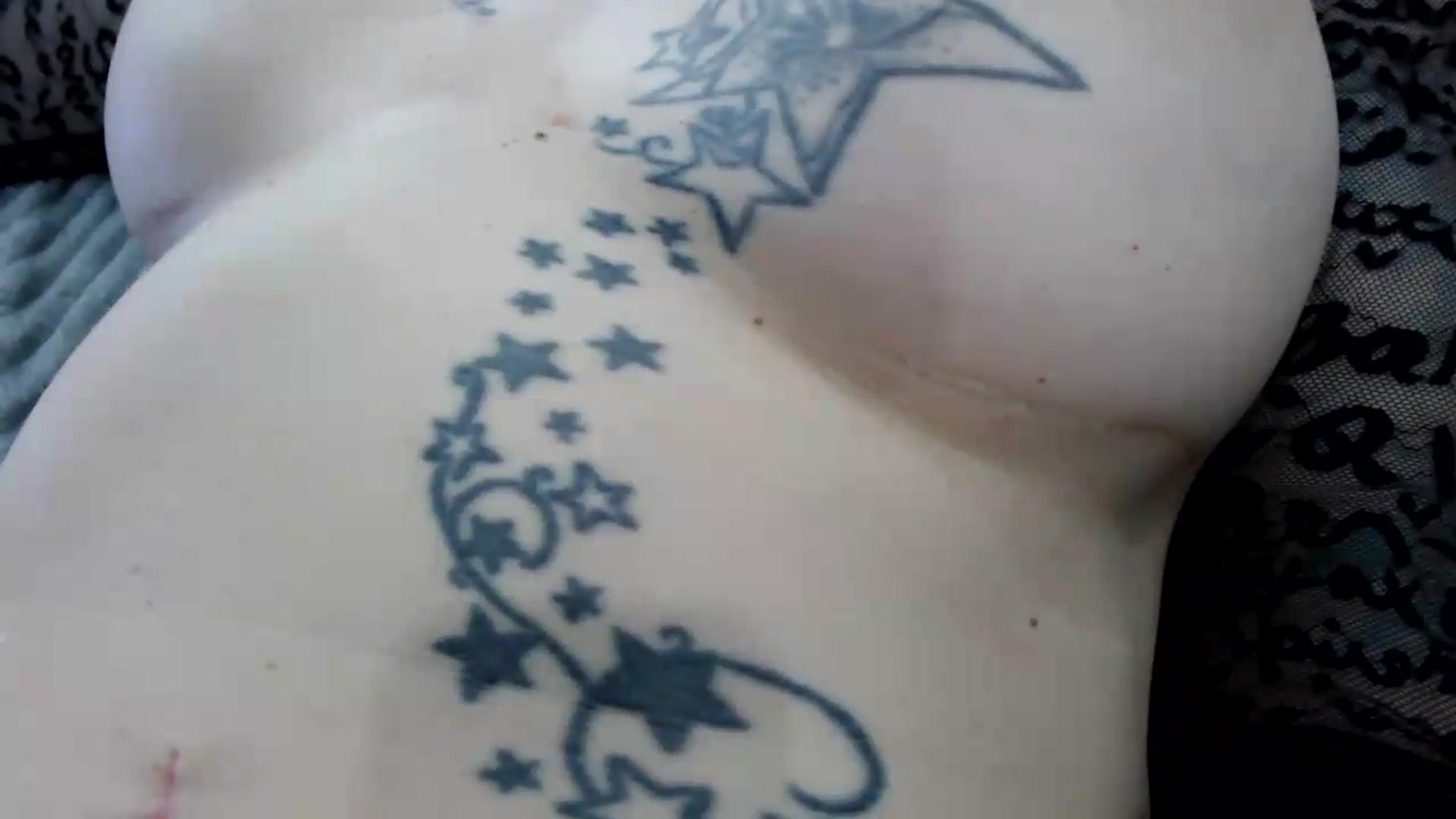 Gallery image thumbnail from MissDivinna's myfreecams stream on, 08/26/2026, 02:57 image 19 of 20