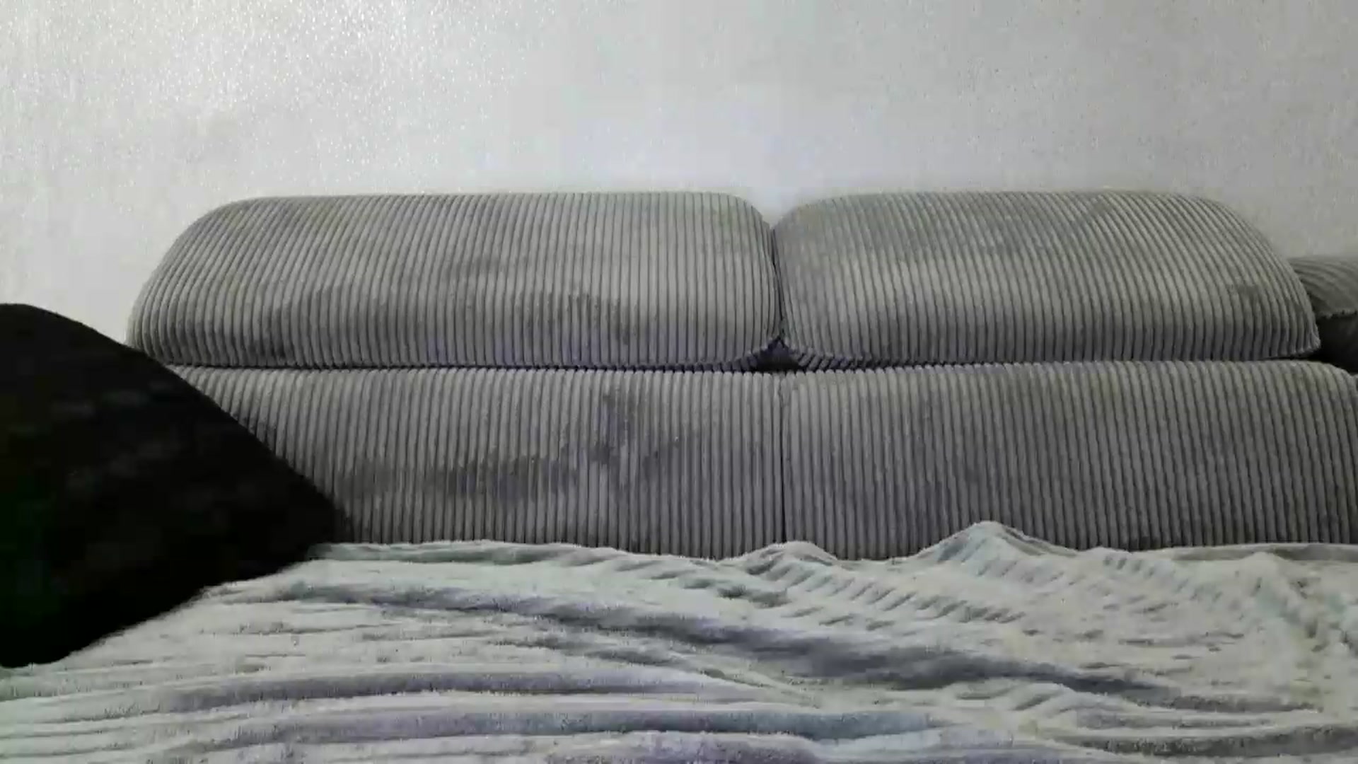 Gallery image thumbnail from MissDivinna's myfreecams stream on, 08/29/2026, 23:46 image 19 of 20