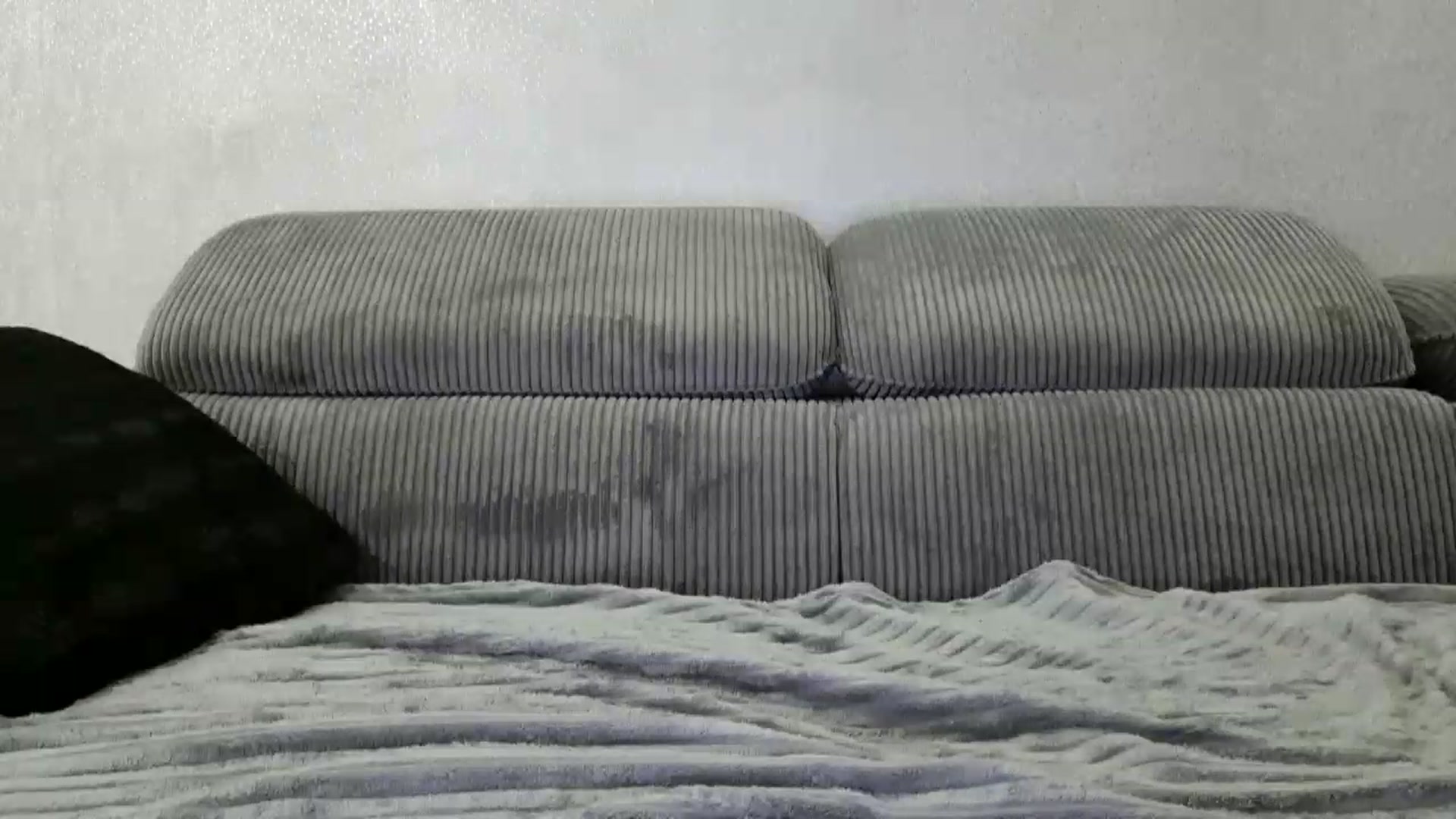 Gallery image thumbnail from MissDivinna's myfreecams stream on, 08/29/2026, 23:46 image 18 of 20