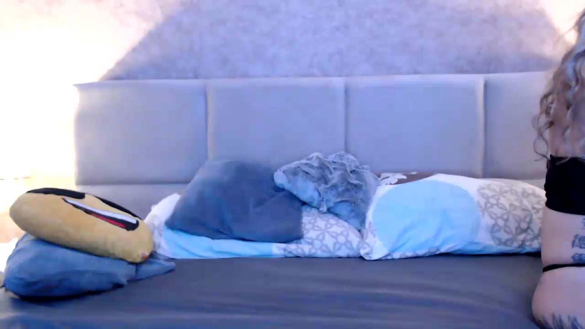 Gallery image thumbnail from MissDivinna's myfreecams stream on, 09/04/2026, 22:33 image 19 of 20