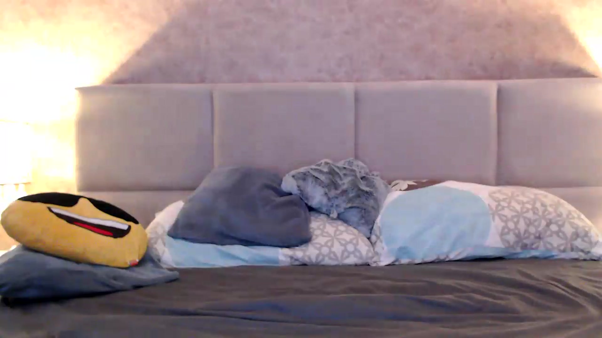 Gallery image thumbnail from MissDivinna's myfreecams stream on, 09/04/2026, 22:33 image 13 of 20