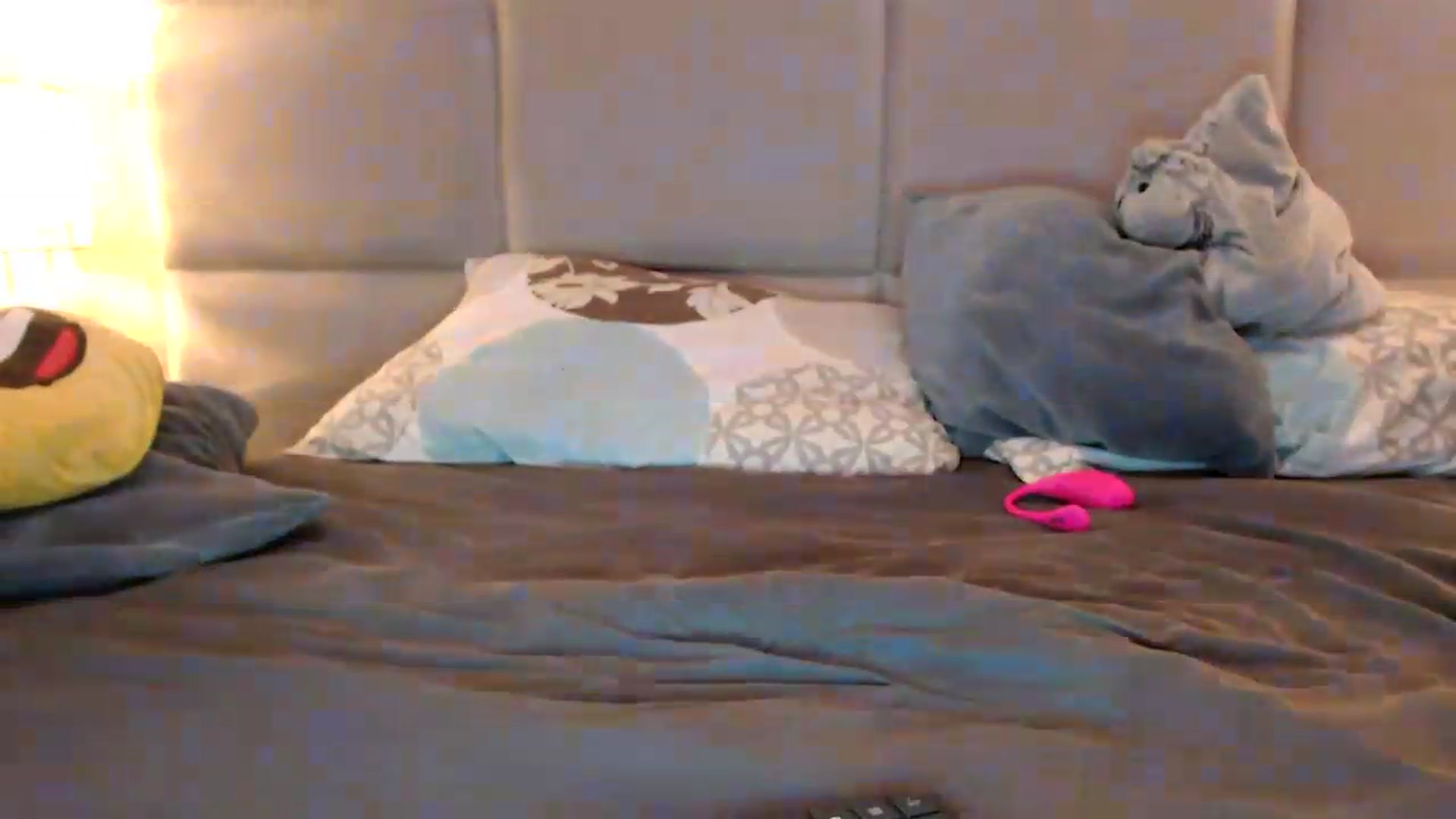 Gallery image thumbnail from MissDivinna's myfreecams stream on, 09/06/2026, 04:03 image 18 of 20
