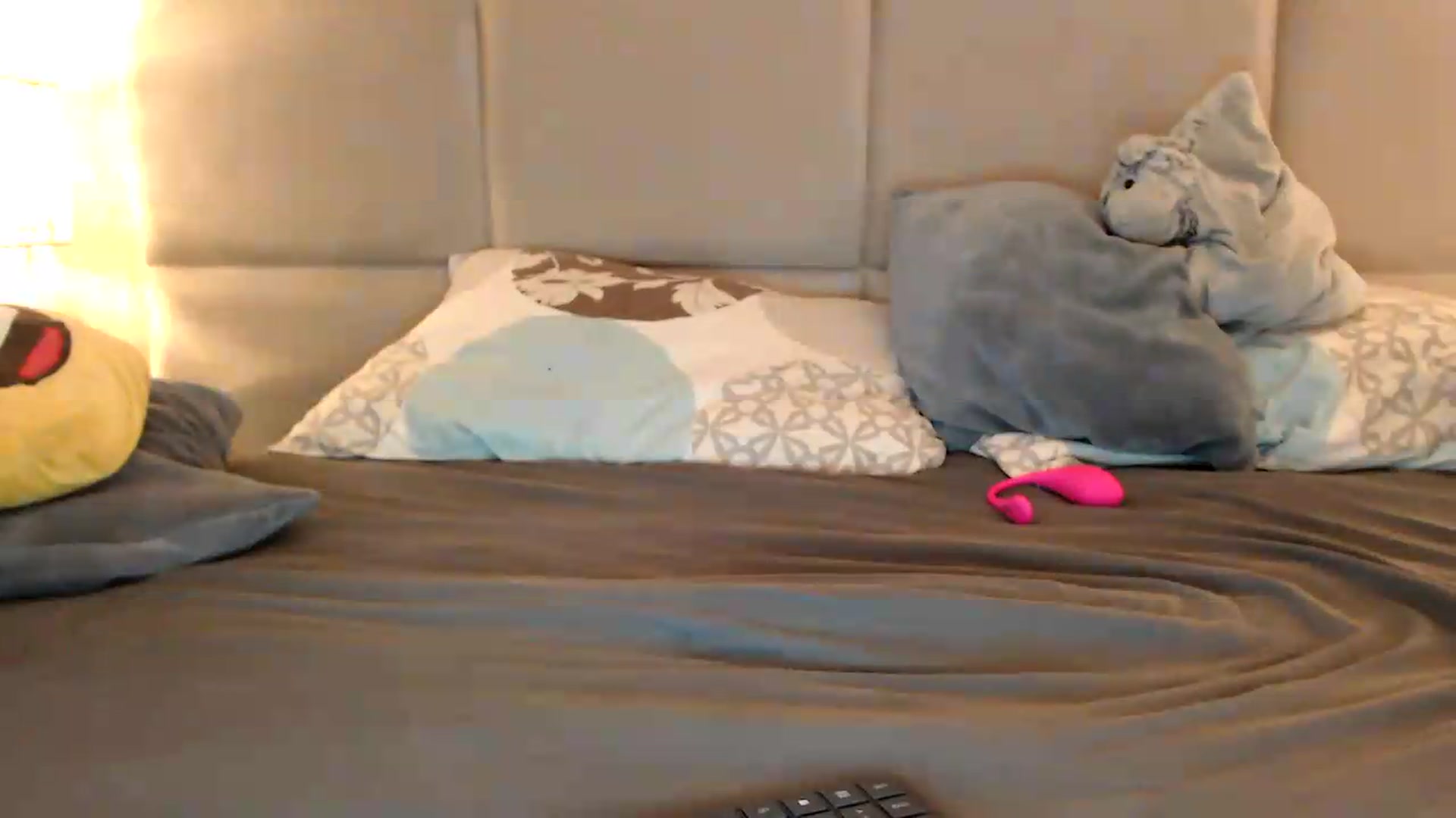 Gallery image thumbnail from MissDivinna's myfreecams stream on, 09/06/2026, 04:03 image 17 of 20