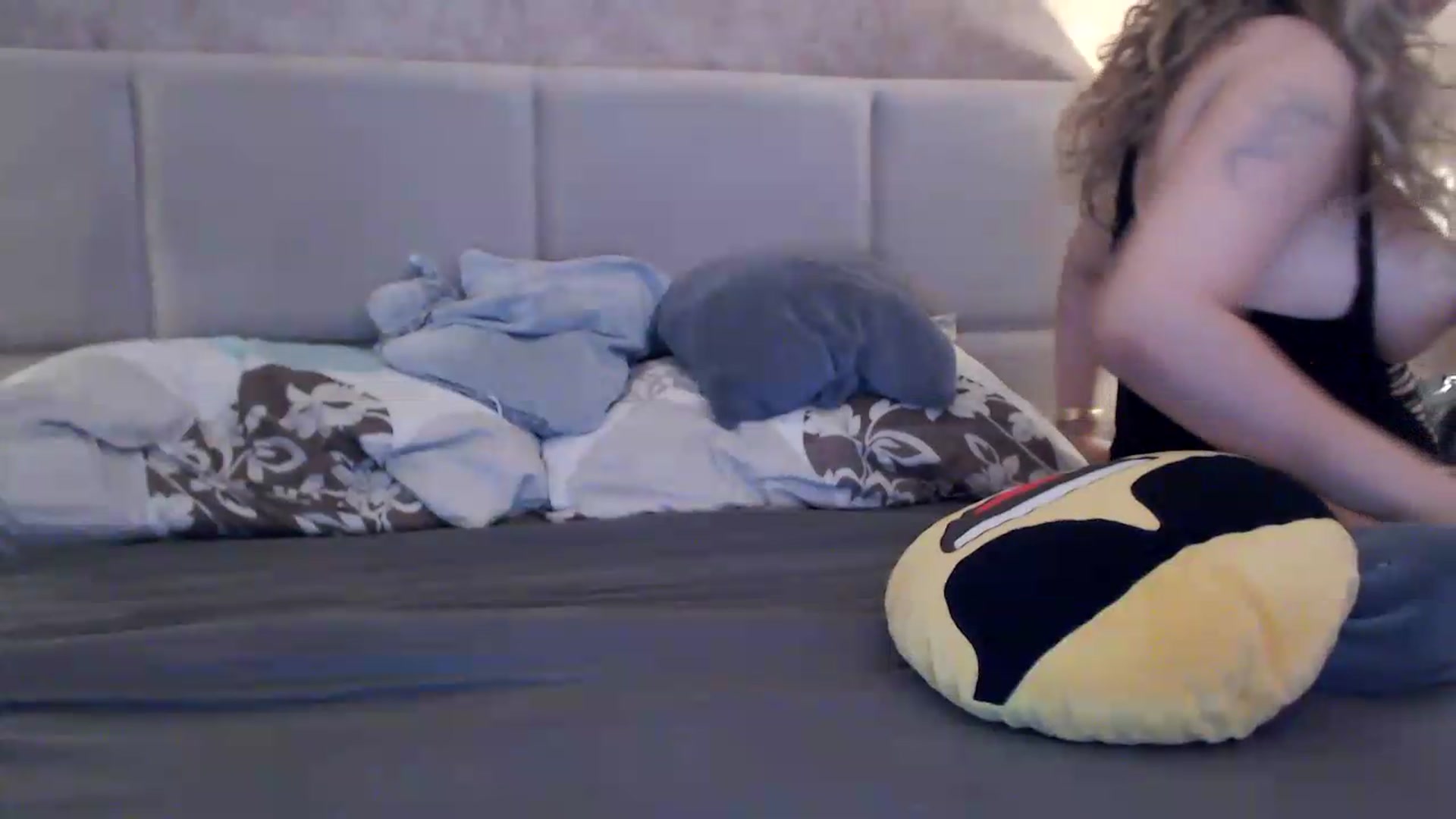 Gallery image thumbnail from MissDivinna's myfreecams stream on, 09/11/2026, 24:20 image 16 of 20