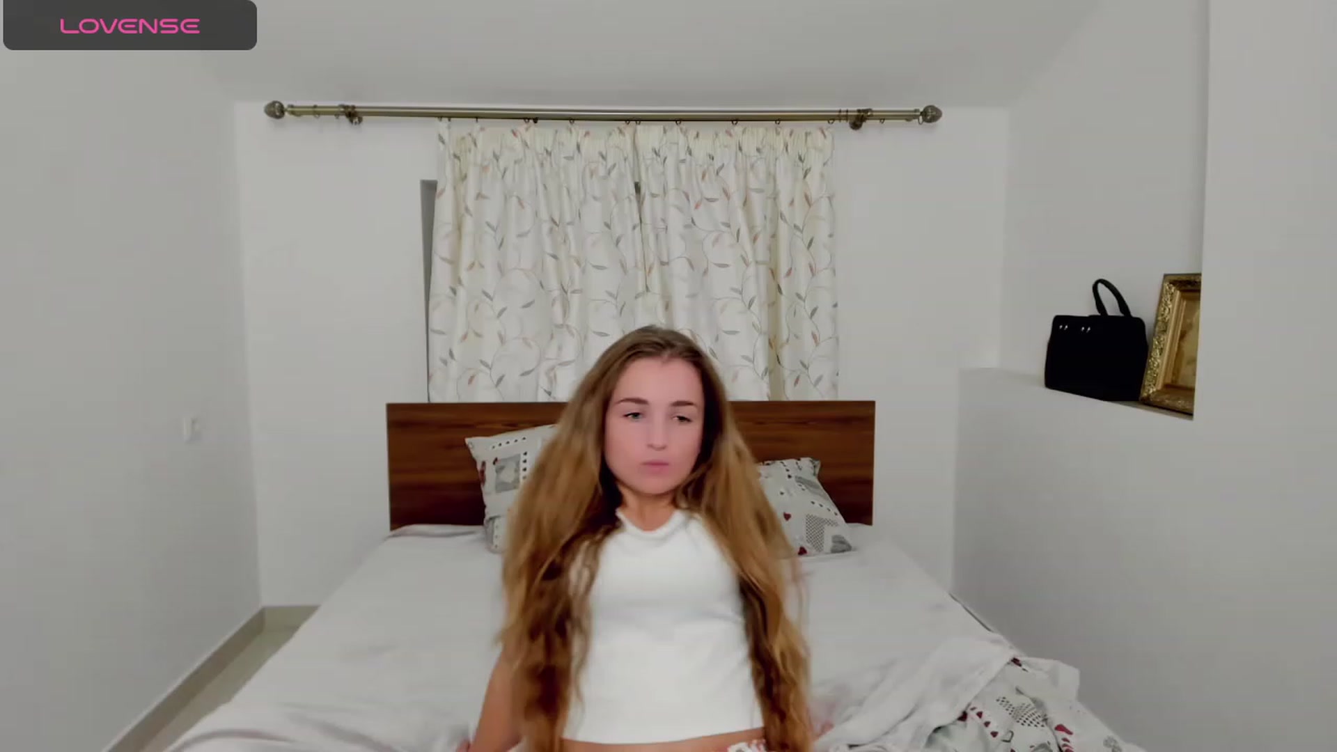 Gallery image thumbnail from MissElegant's myfreecams stream on, 10/09/2023, 02:44 image 4 of 20