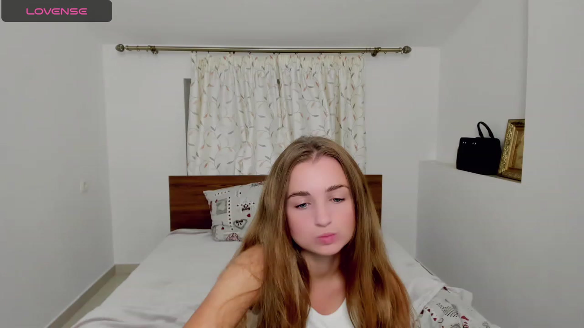Gallery image thumbnail from MissElegant's myfreecams stream on, 10/09/2023, 02:44 image 7 of 20