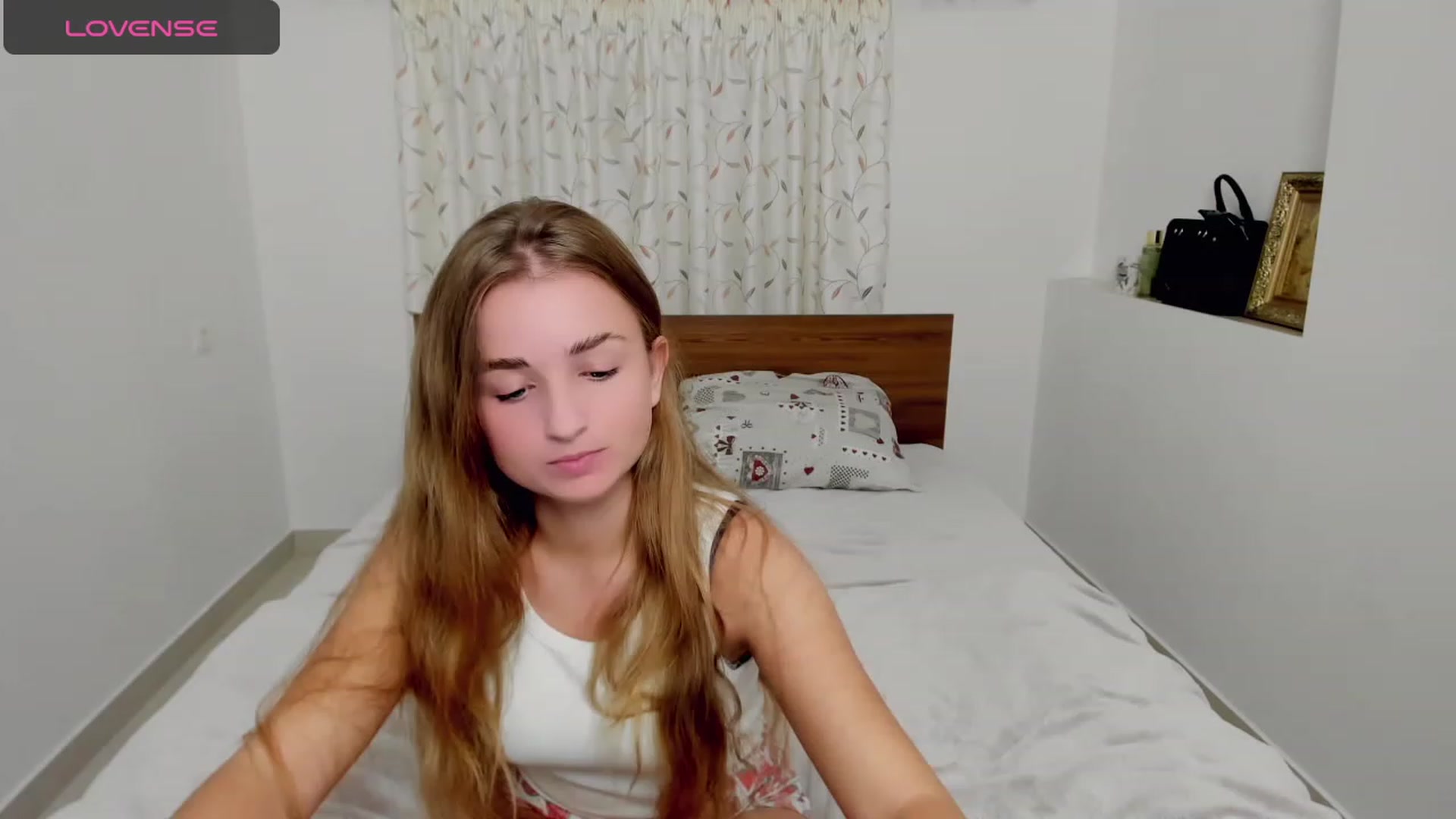 Gallery image thumbnail from MissElegant's myfreecams stream on, 10/09/2023, 19:50 image 4 of 20