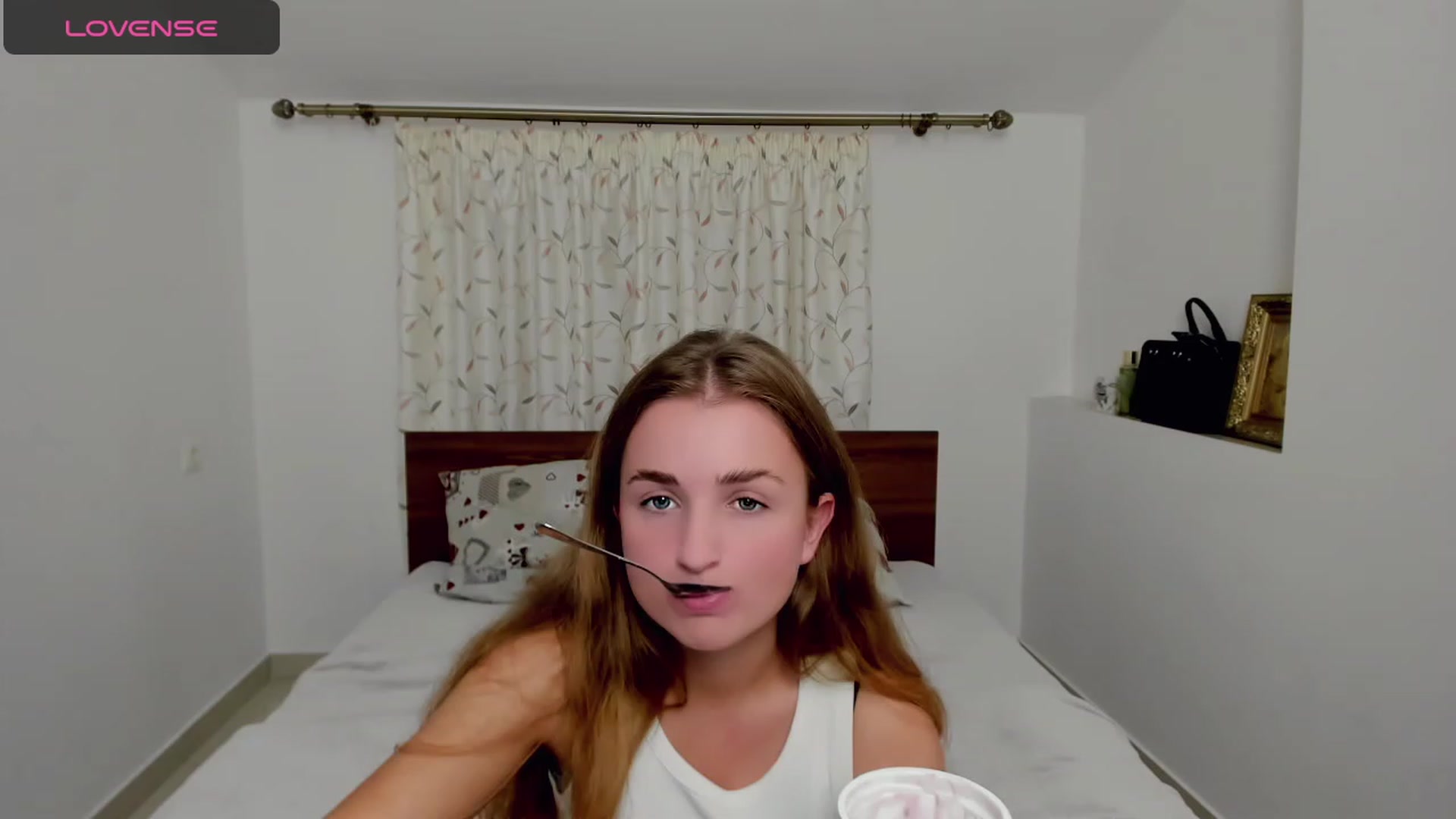 Gallery image thumbnail from MissElegant's myfreecams stream on, 10/09/2023, 20:13 image 15 of 20