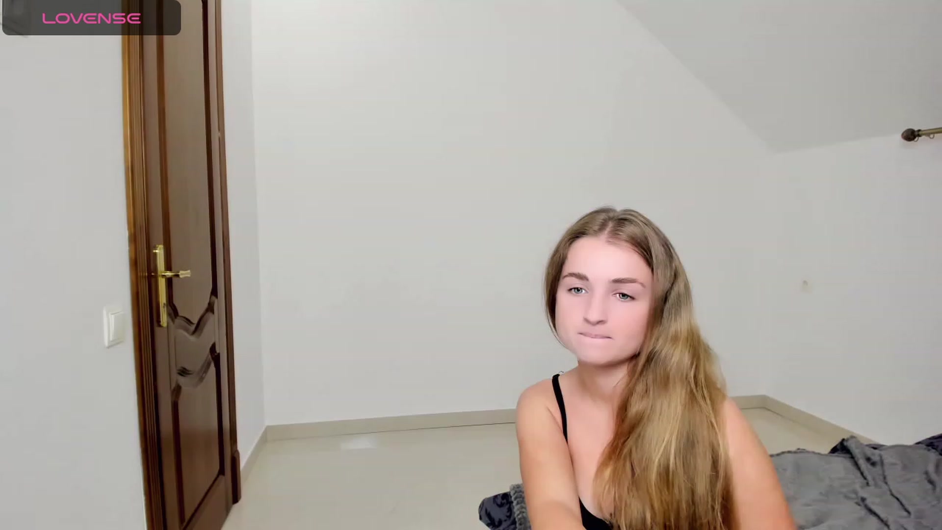 Gallery image thumbnail from MissElegant's myfreecams stream on, 10/14/2023, 15:45 image 18 of 20