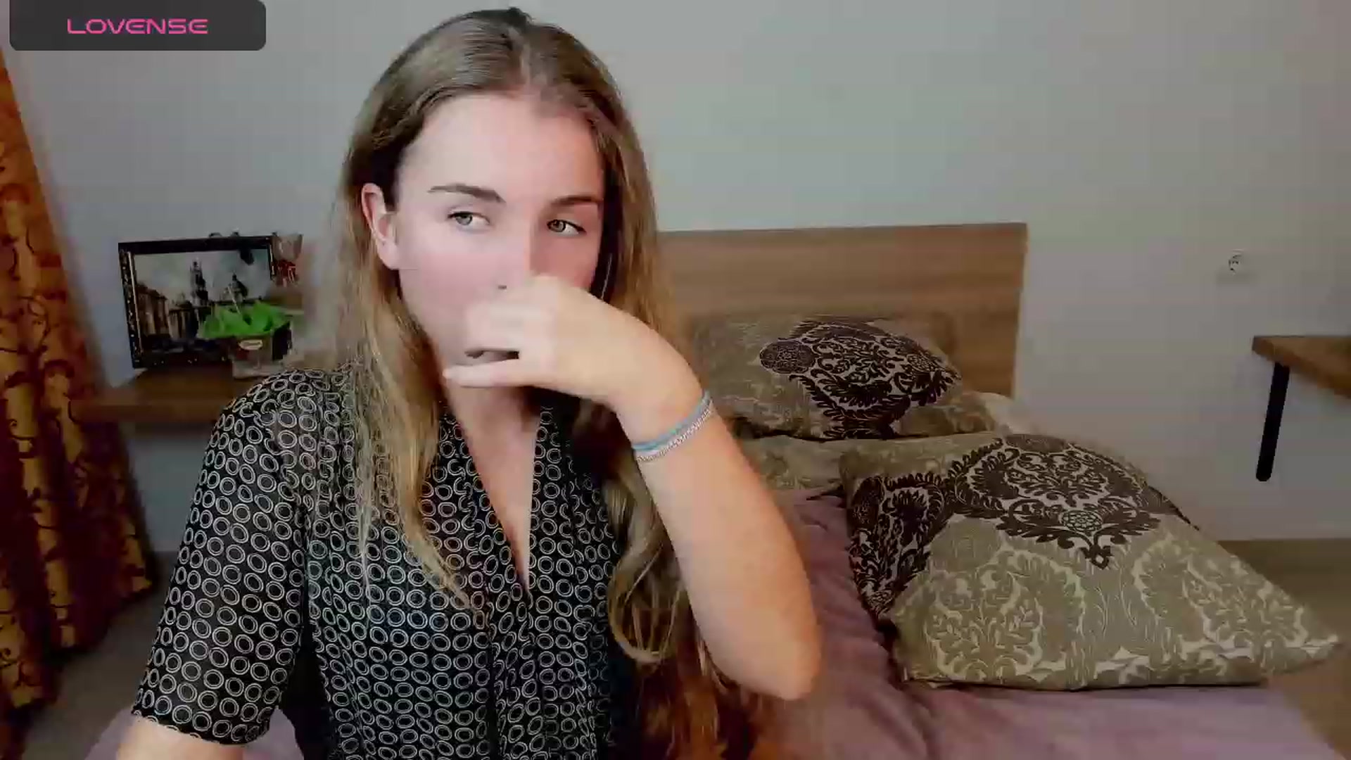 Gallery image thumbnail from MissElegant's myfreecams stream on, 10/16/2023, 19:53 image 14 of 20