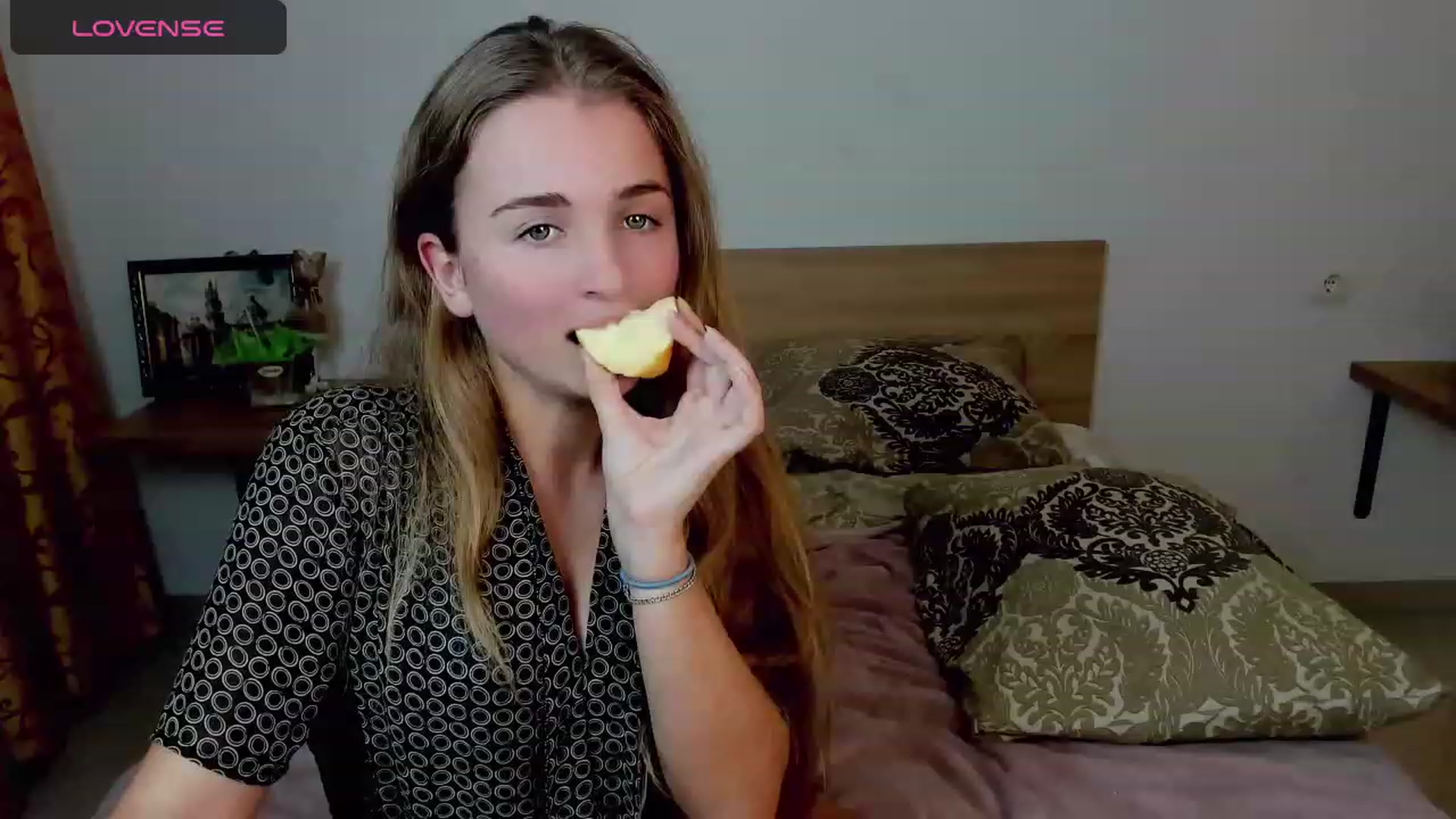 Gallery image thumbnail from MissElegant's myfreecams stream on, 10/16/2023, 19:53 image 12 of 20