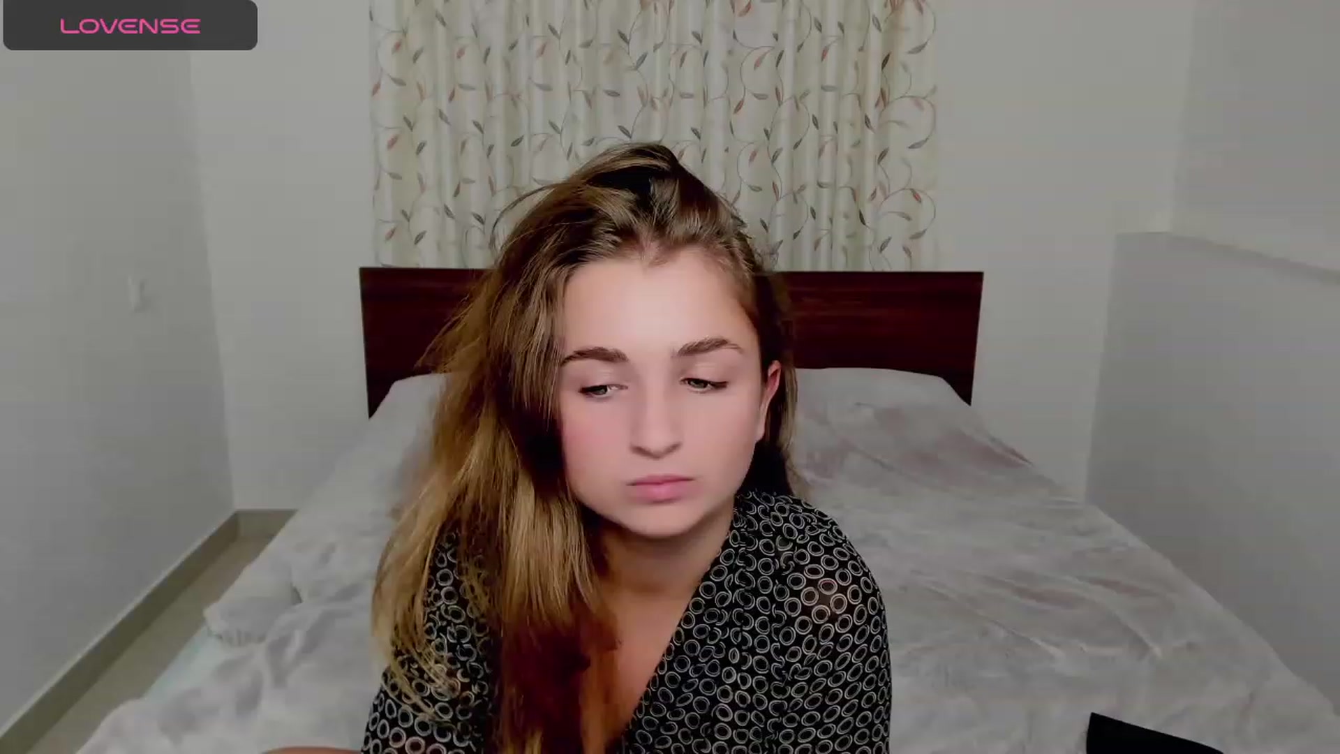Gallery image thumbnail from MissElegant's myfreecams stream on, 10/18/2023, 01:14 image 13 of 20
