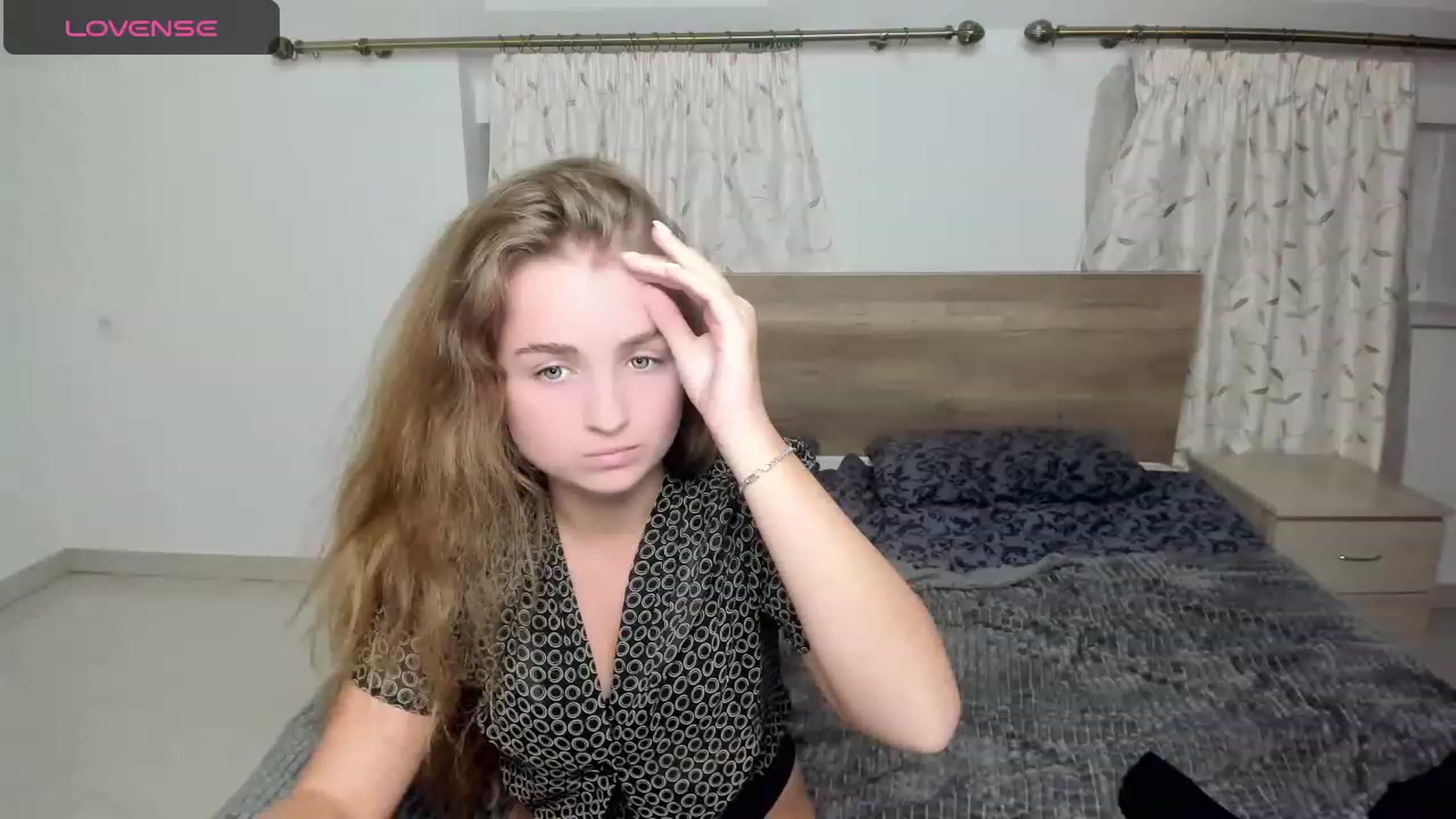 Gallery image thumbnail from MissElegant's myfreecams stream on, 10/20/2023, 17:14 image 7 of 20