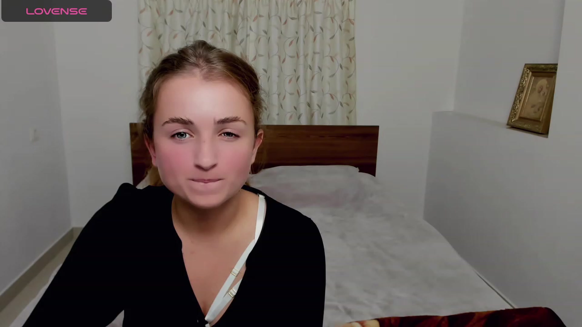 Gallery image thumbnail from MissElegant's myfreecams stream on, 10/22/2023, 19:38 image 19 of 20
