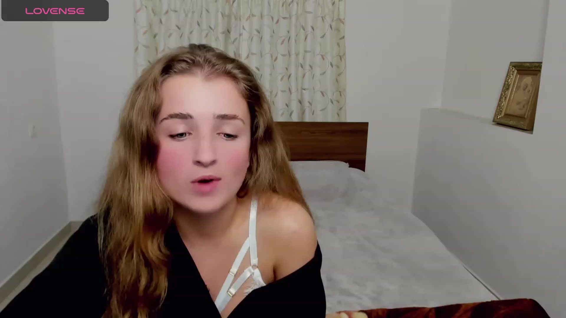 Gallery image thumbnail from MissElegant's myfreecams stream on, 10/22/2023, 19:38 image 16 of 20
