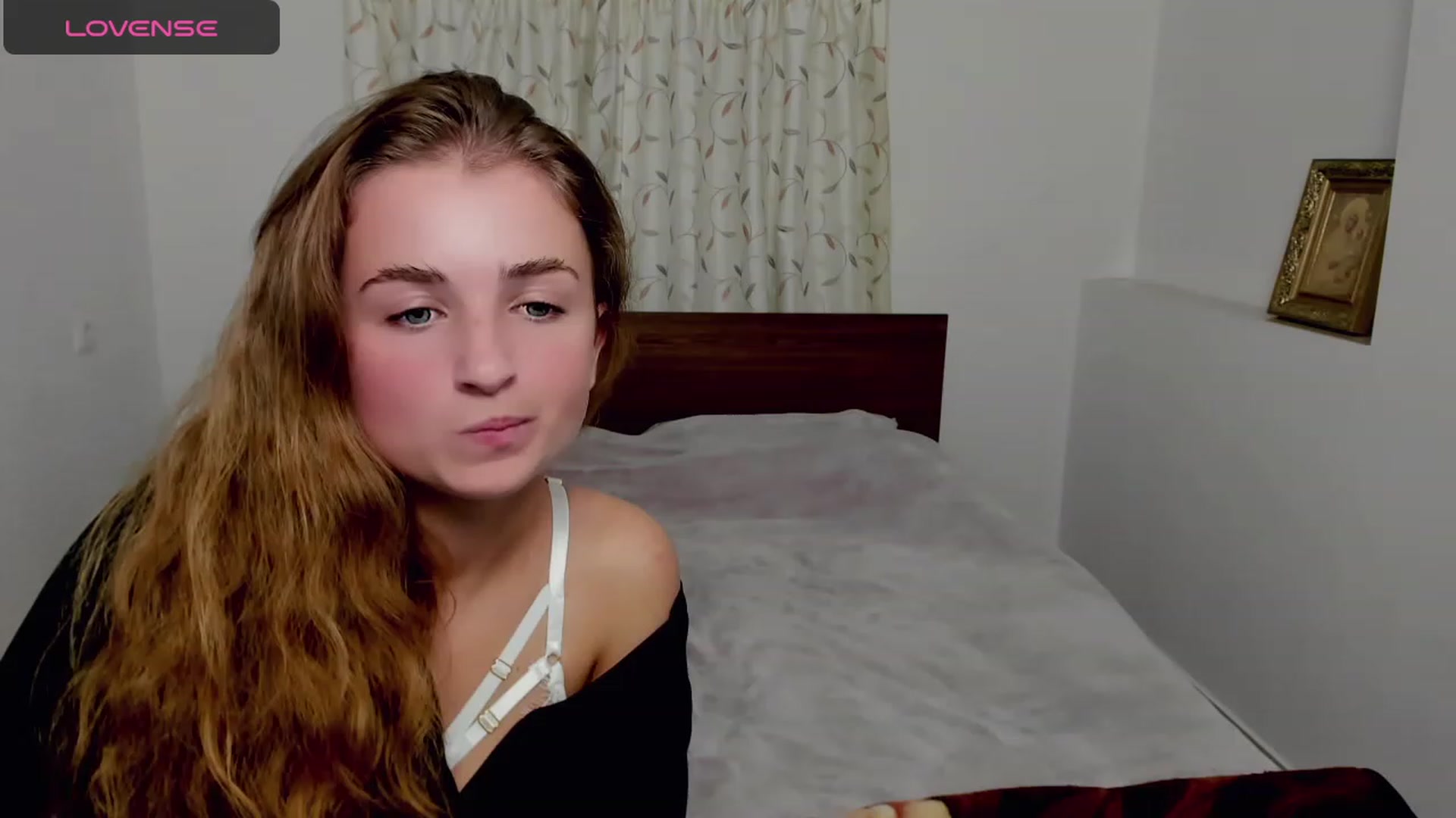 Gallery image thumbnail from MissElegant's myfreecams stream on, 10/22/2023, 19:38 image 5 of 20