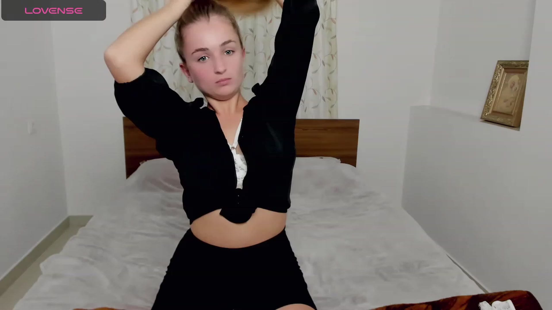 Gallery image thumbnail from MissElegant's myfreecams stream on, 10/22/2023, 20:28 image 5 of 20