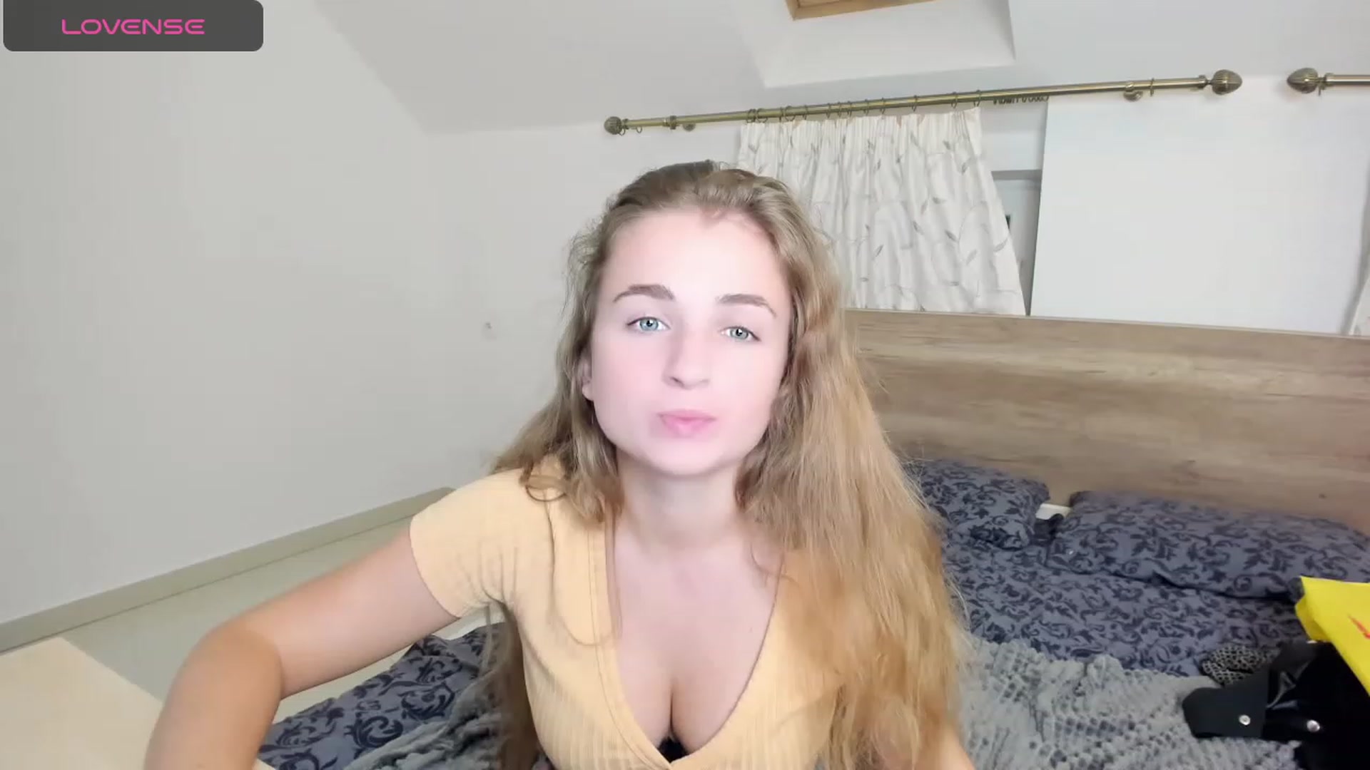 Gallery image thumbnail from MissElegant's myfreecams stream on, 10/24/2023, 24:13 image 15 of 20