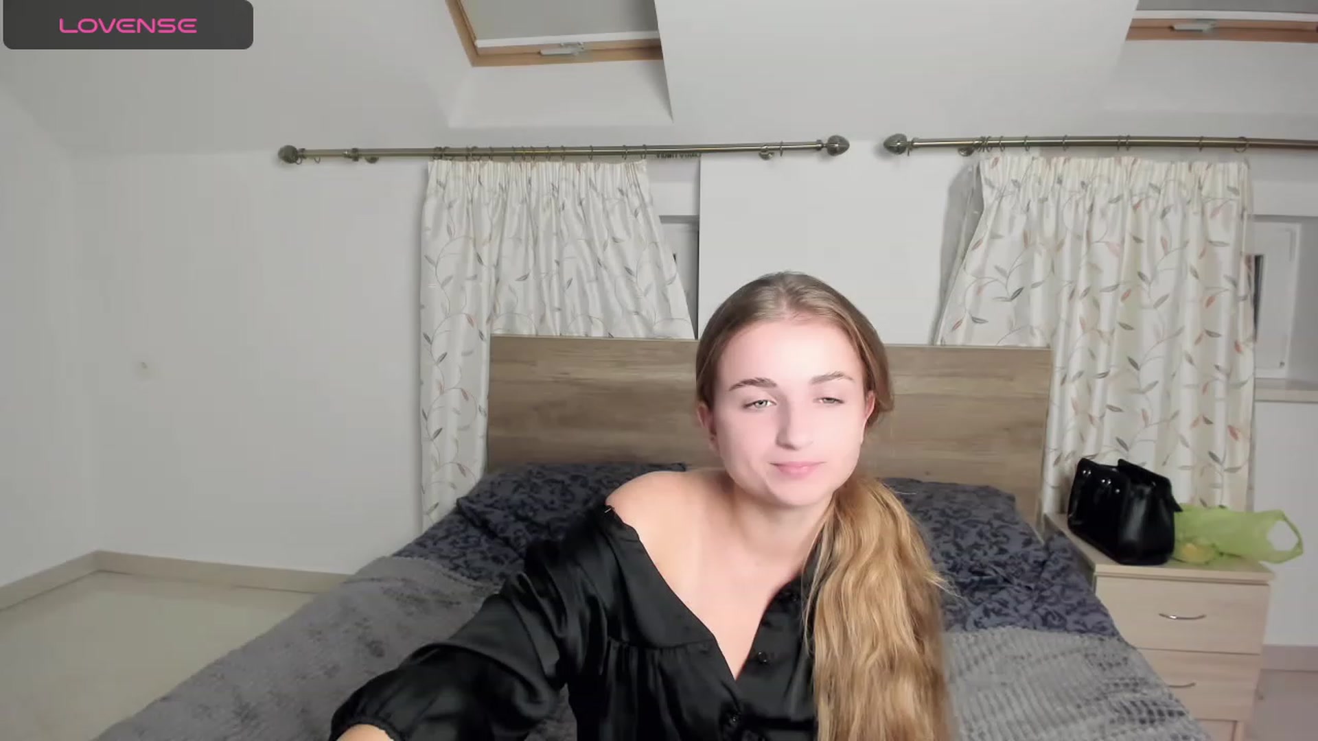 Gallery image thumbnail from MissElegant's myfreecams stream on, 10/24/2023, 18:44 image 6 of 20