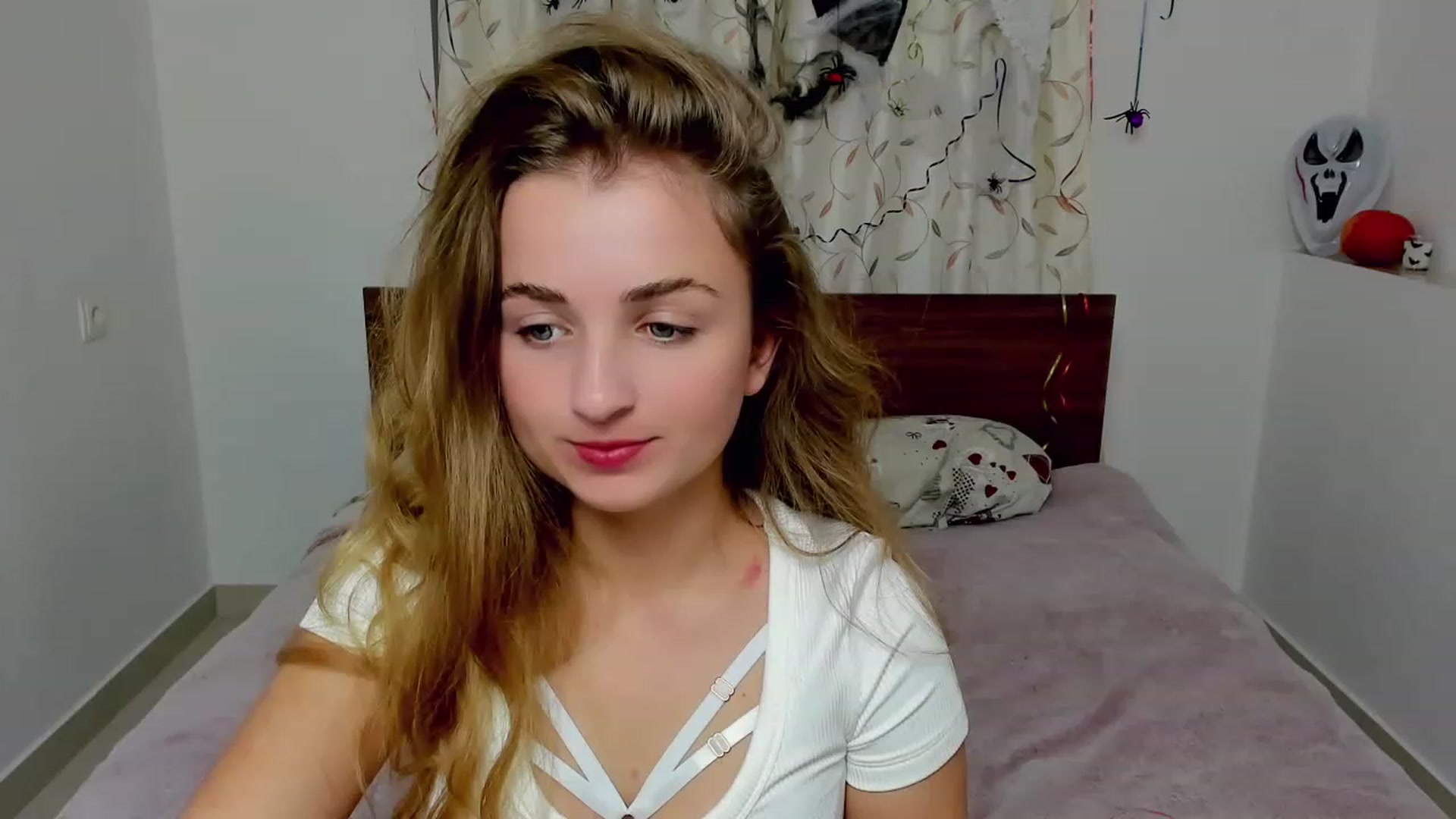Gallery image thumbnail from MissElegant's myfreecams stream on, 10/30/2023, 20:14 image 7 of 20