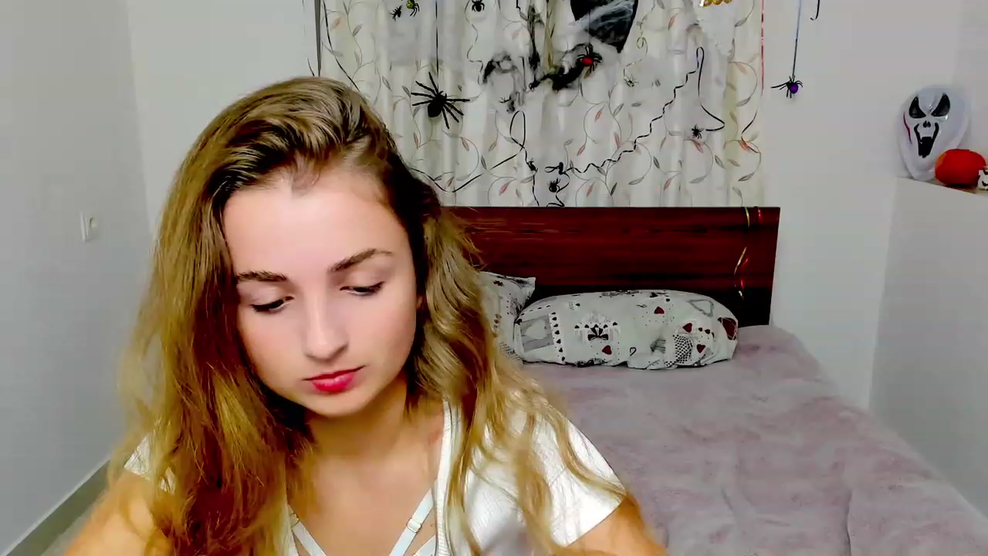 Gallery image thumbnail from MissElegant's myfreecams stream on, 10/30/2023, 22:15 image 3 of 20