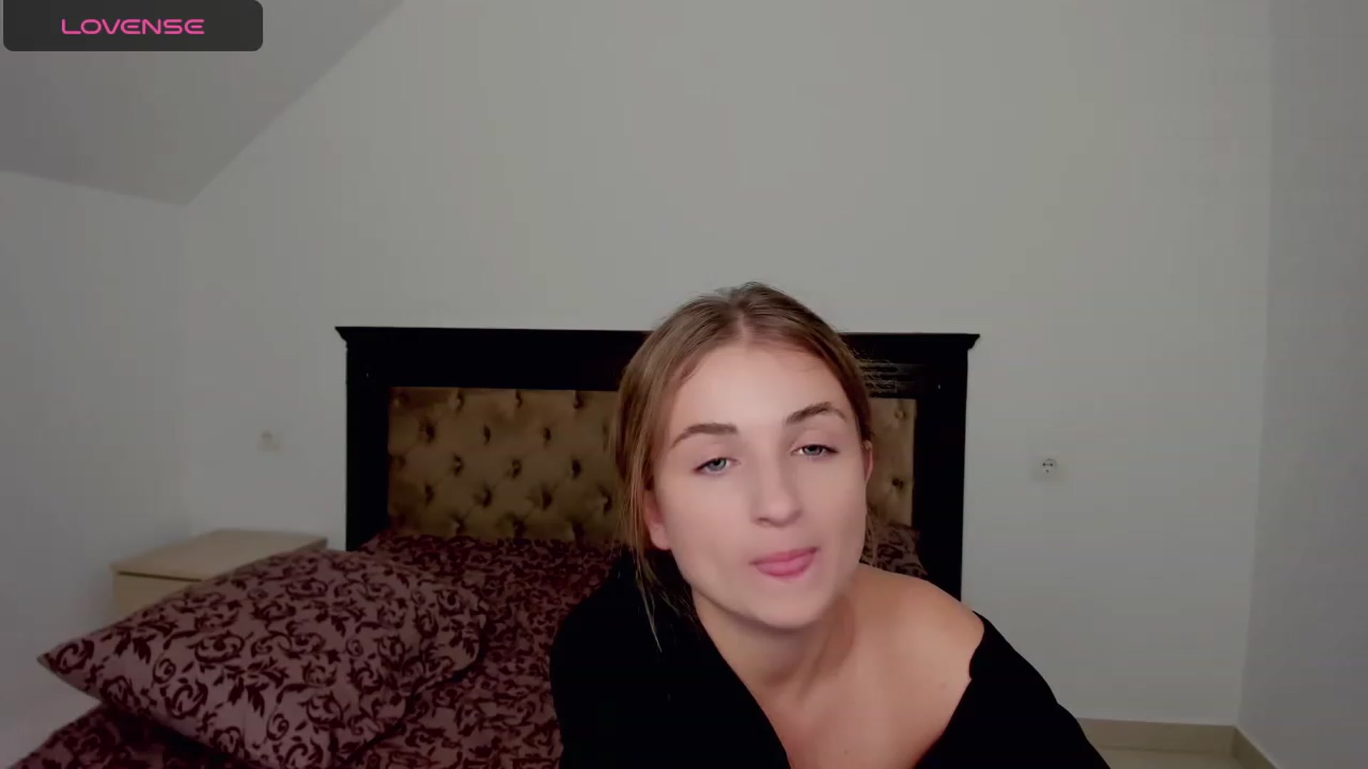 Gallery image thumbnail from MissElegant's myfreecams stream on, 11/06/2023, 24:28 image 3 of 20