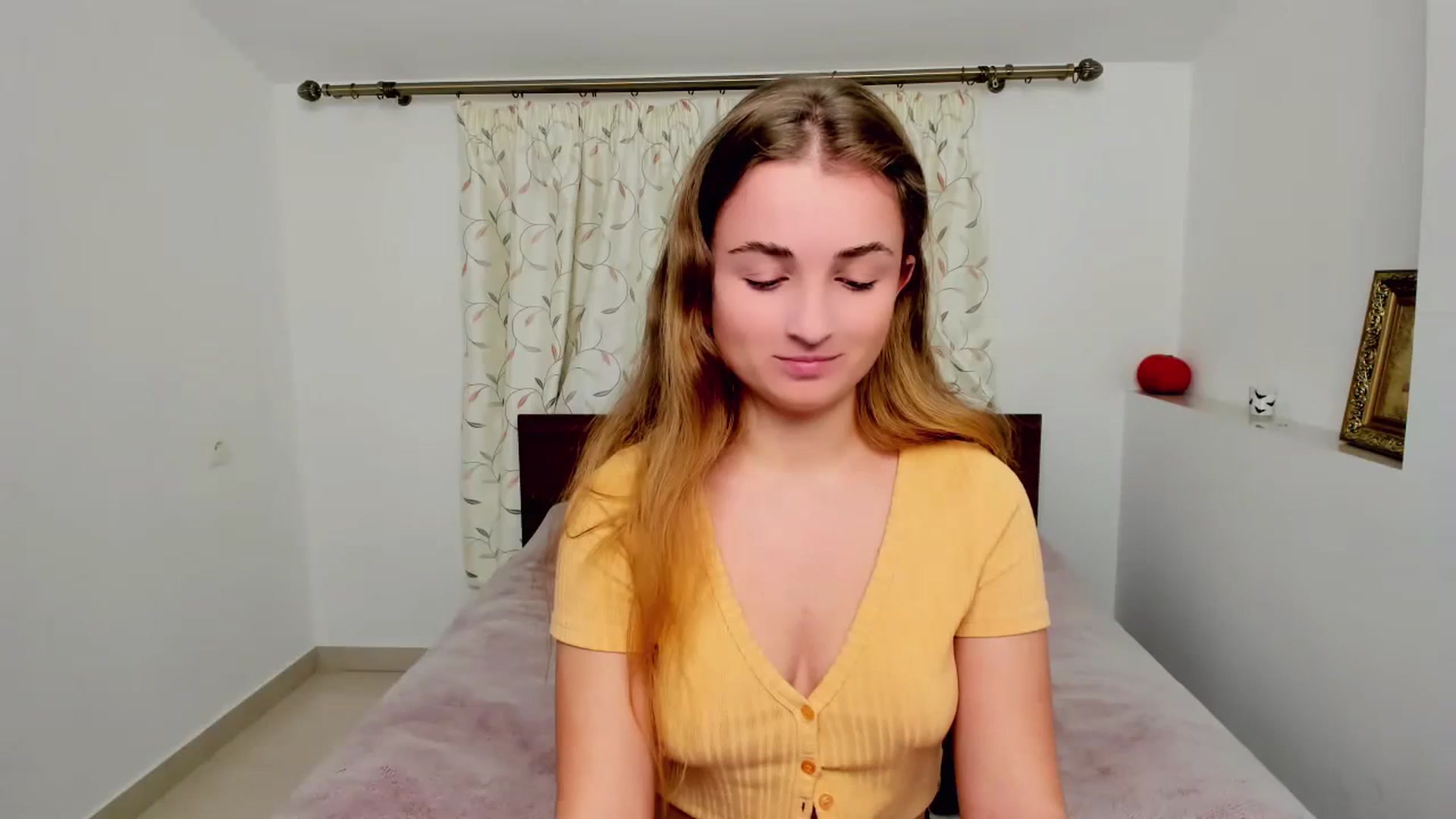 Gallery image thumbnail from MissElegant's myfreecams stream on, 11/13/2023, 17:29 image 17 of 20
