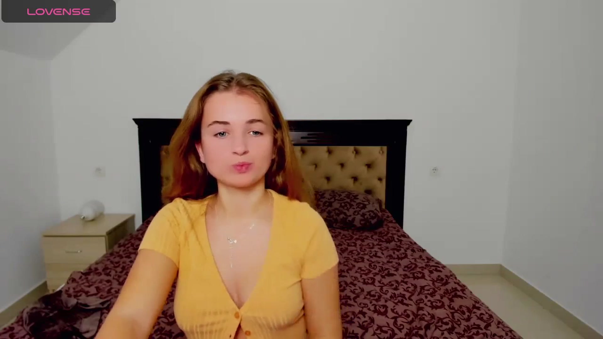 Gallery image thumbnail from MissElegant's myfreecams stream on, 11/20/2023, 13:21 image 18 of 20