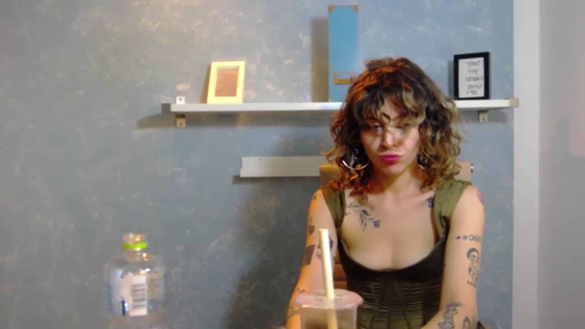 Gallery image thumbnail from MissEnergy_'s myfreecams stream on, 10/31/2023, 15:59 image 17 of 20