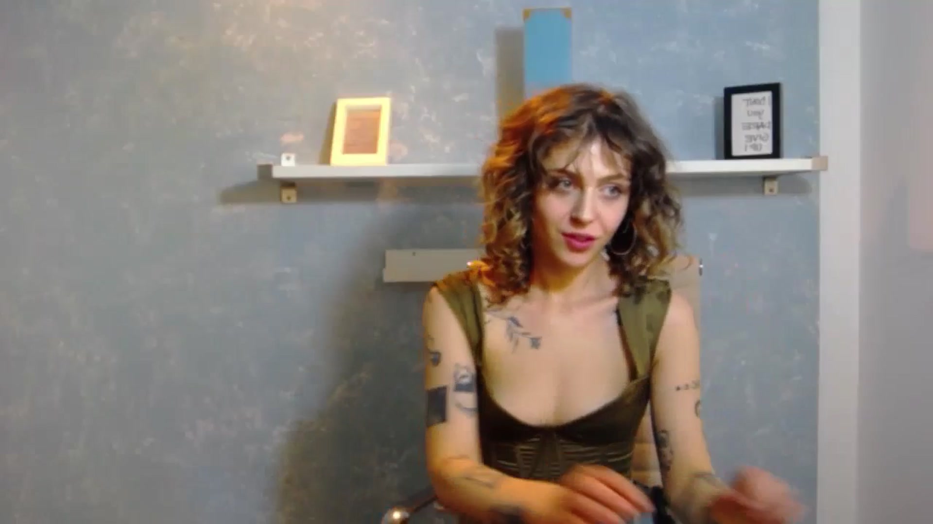 Gallery image thumbnail from MissEnergy_'s myfreecams stream on, 10/31/2023, 15:59 image 9 of 20