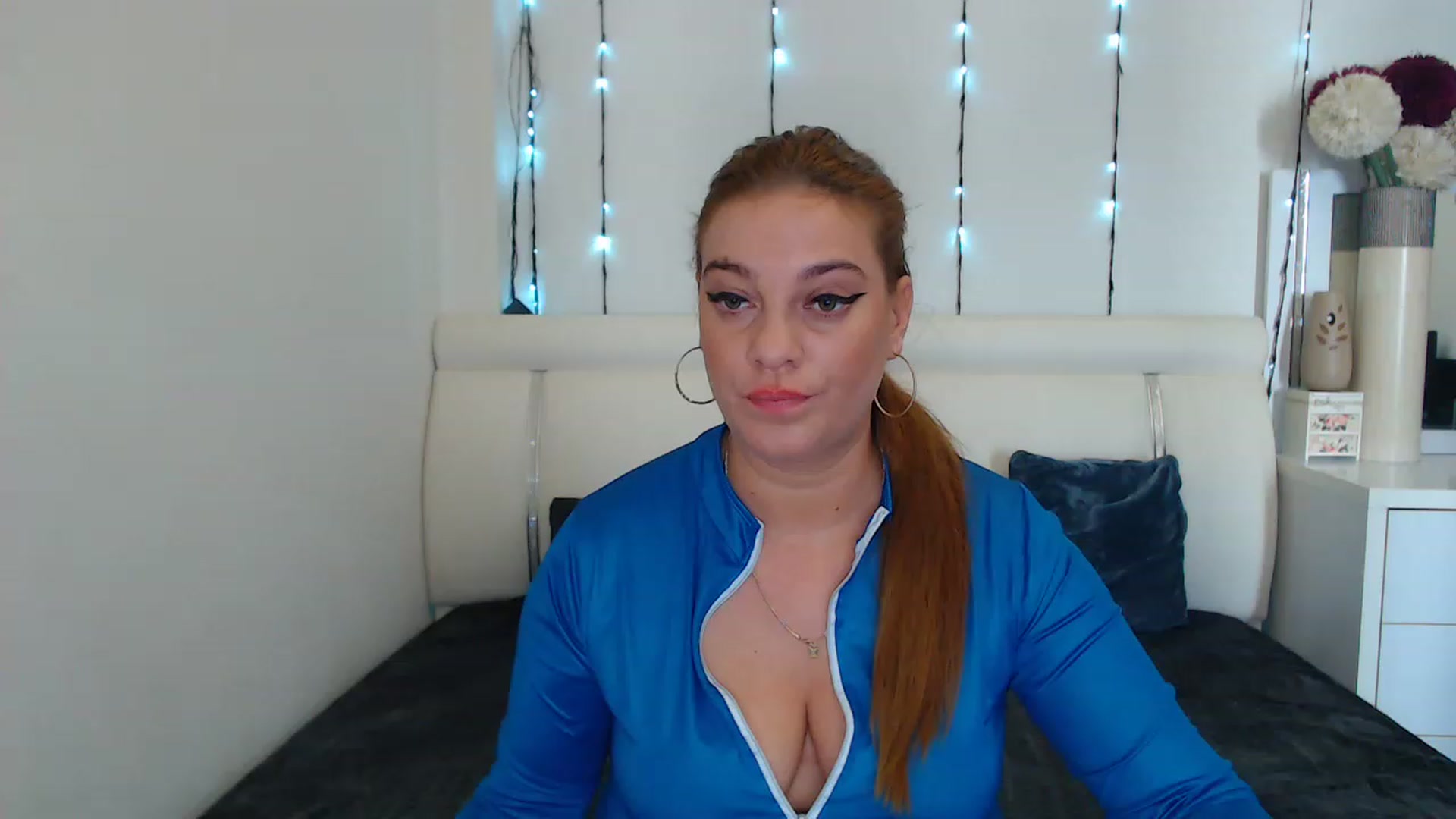 Gallery image thumbnail from MissEva0's myfreecams stream on, 12/31/2022, 11:22 image 15 of 20