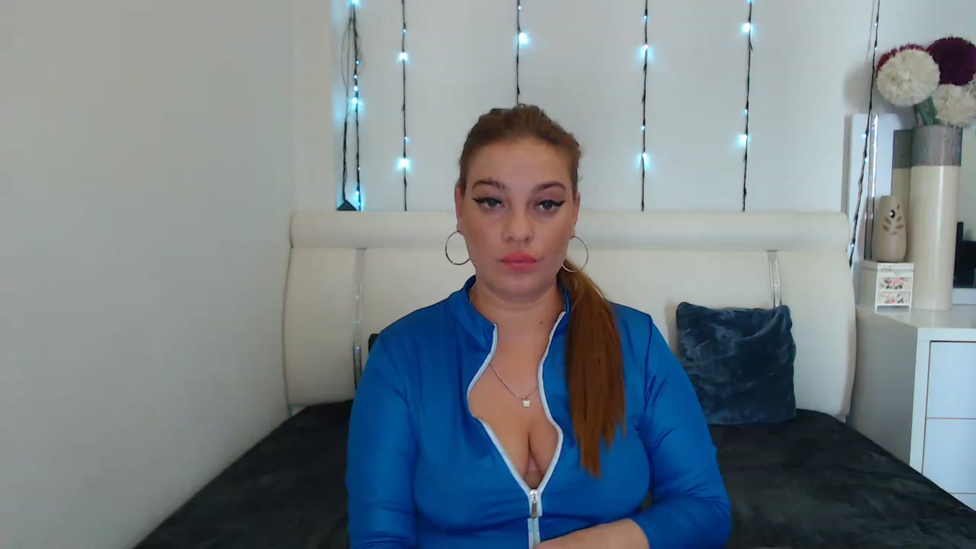 Gallery image thumbnail from MissEva0's myfreecams stream on, 12/31/2022, 11:22 image 16 of 20