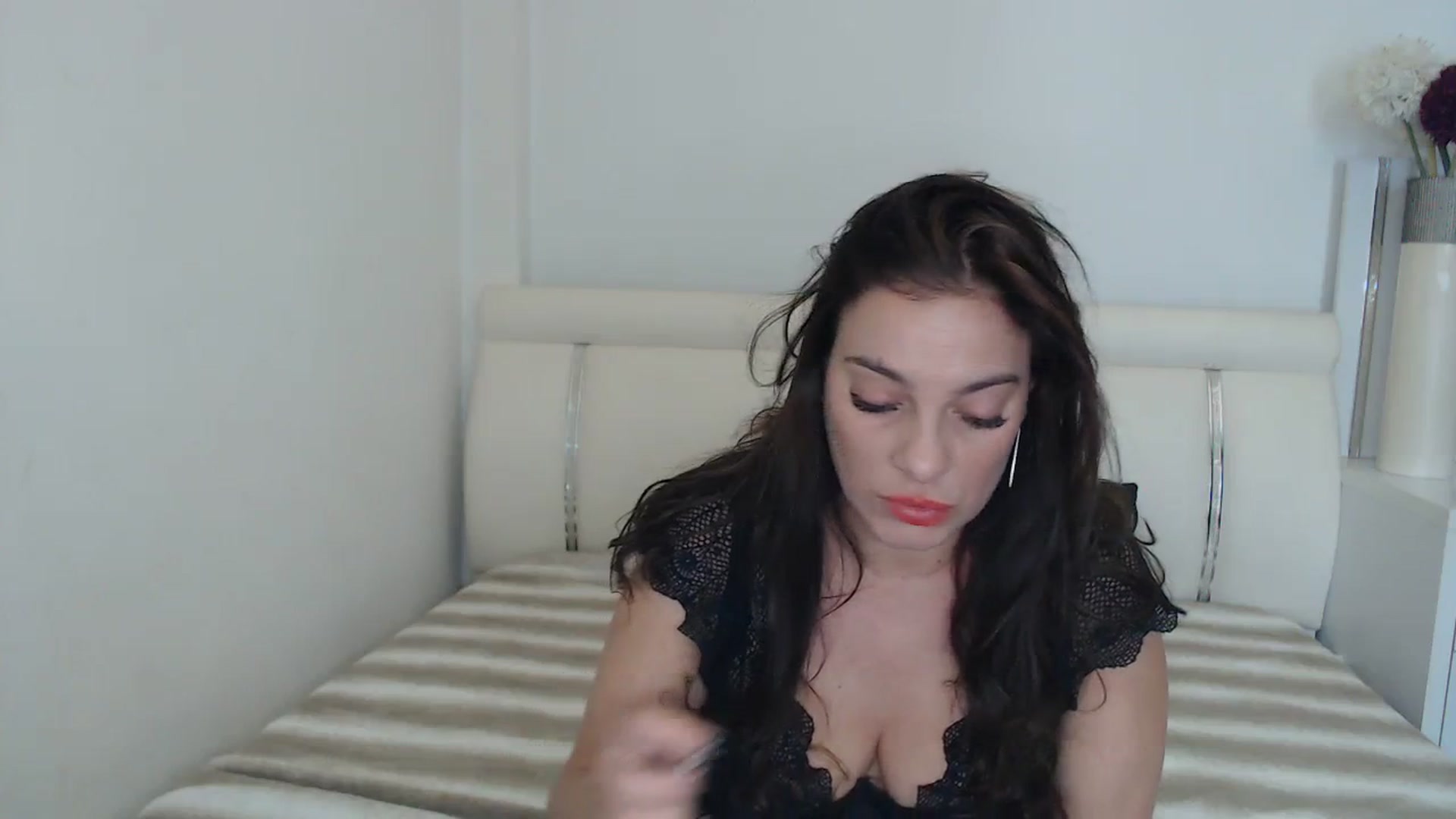 Gallery image thumbnail from MissEva0's myfreecams stream on, 11/26/2023, 11:27 image 14 of 20
