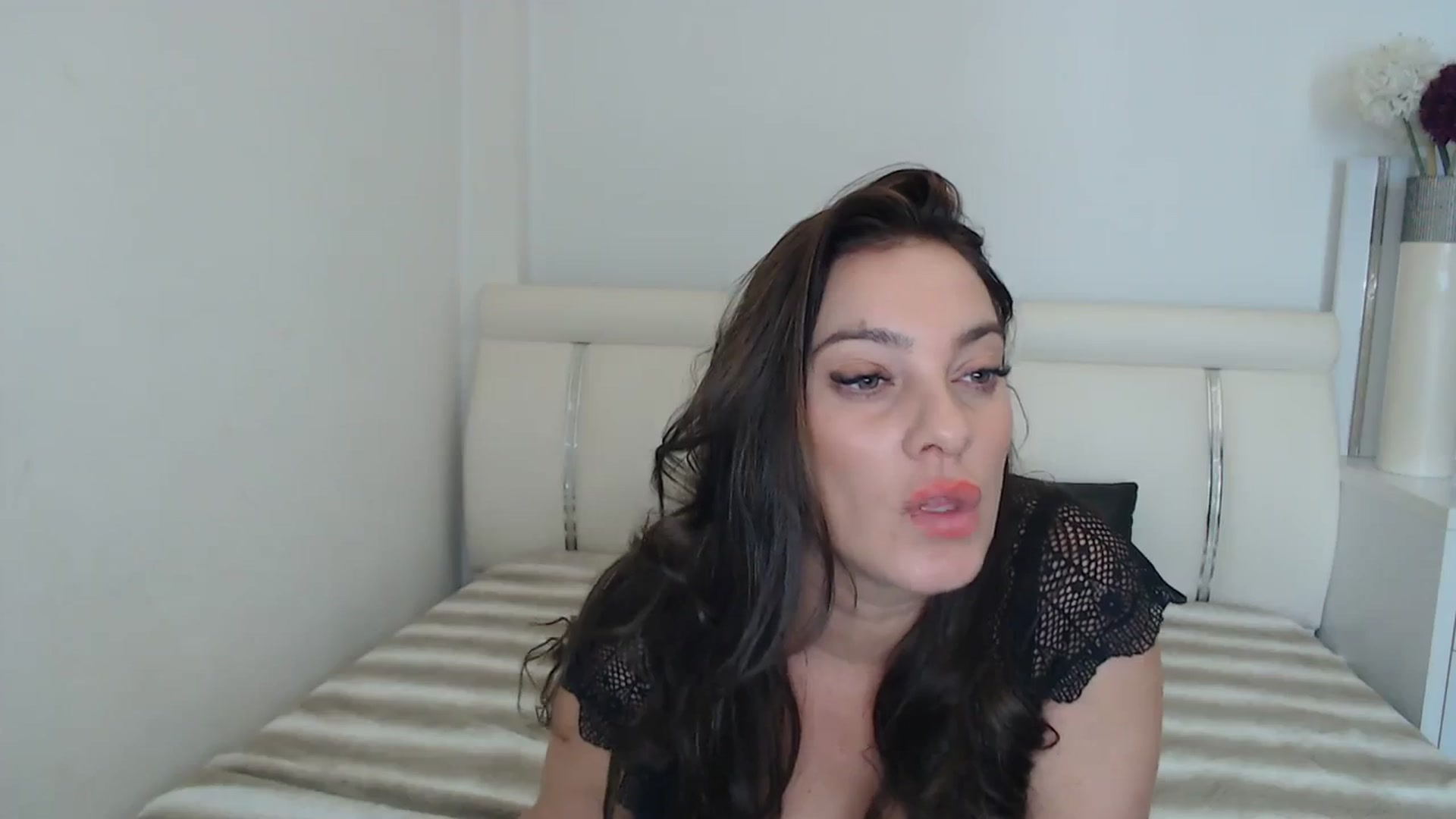 Gallery image thumbnail from MissEva0's myfreecams stream on, 11/26/2023, 13:27 image 3 of 20