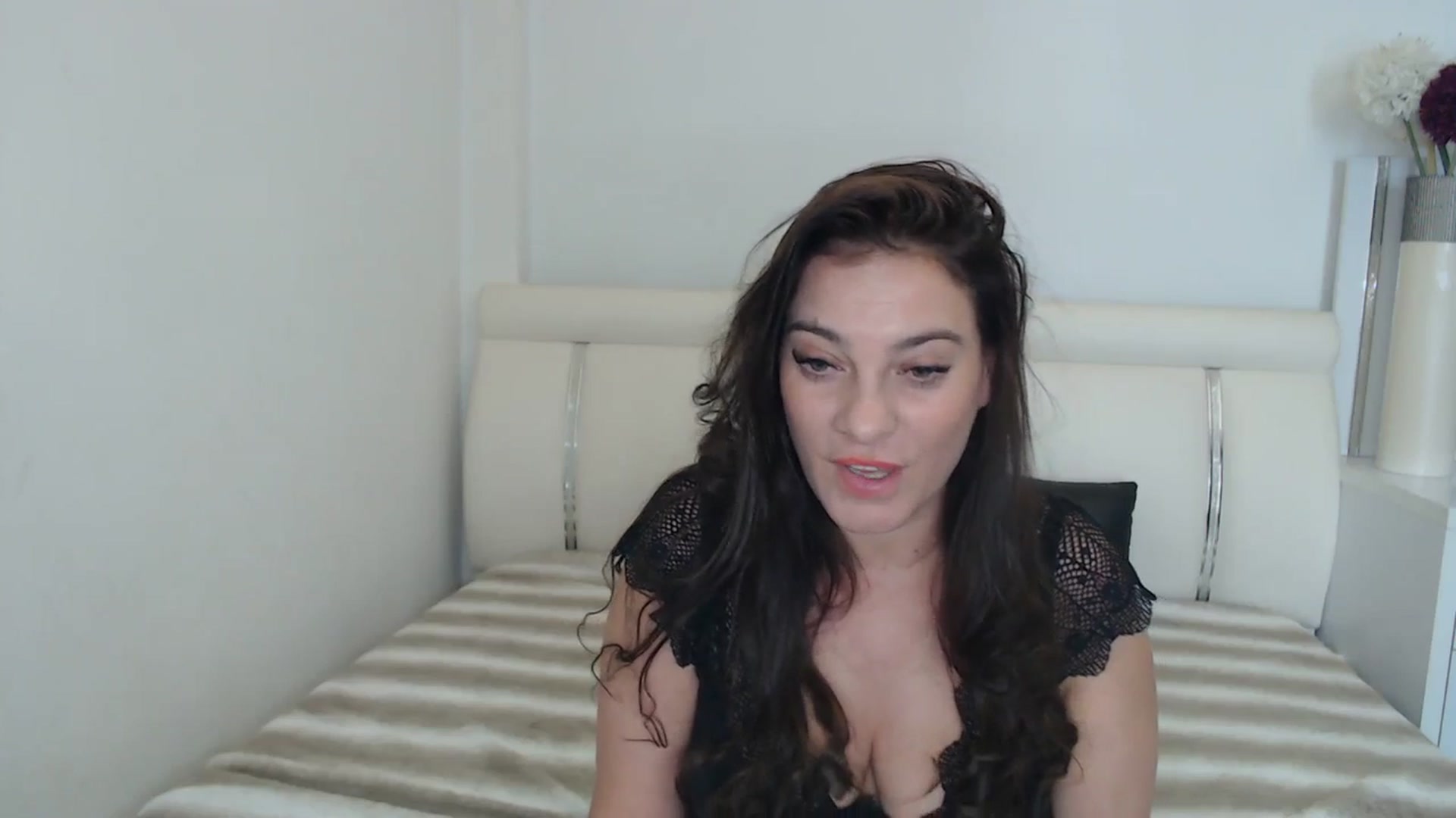 Gallery image thumbnail from MissEva0's myfreecams stream on, 11/26/2023, 13:27 image 14 of 20