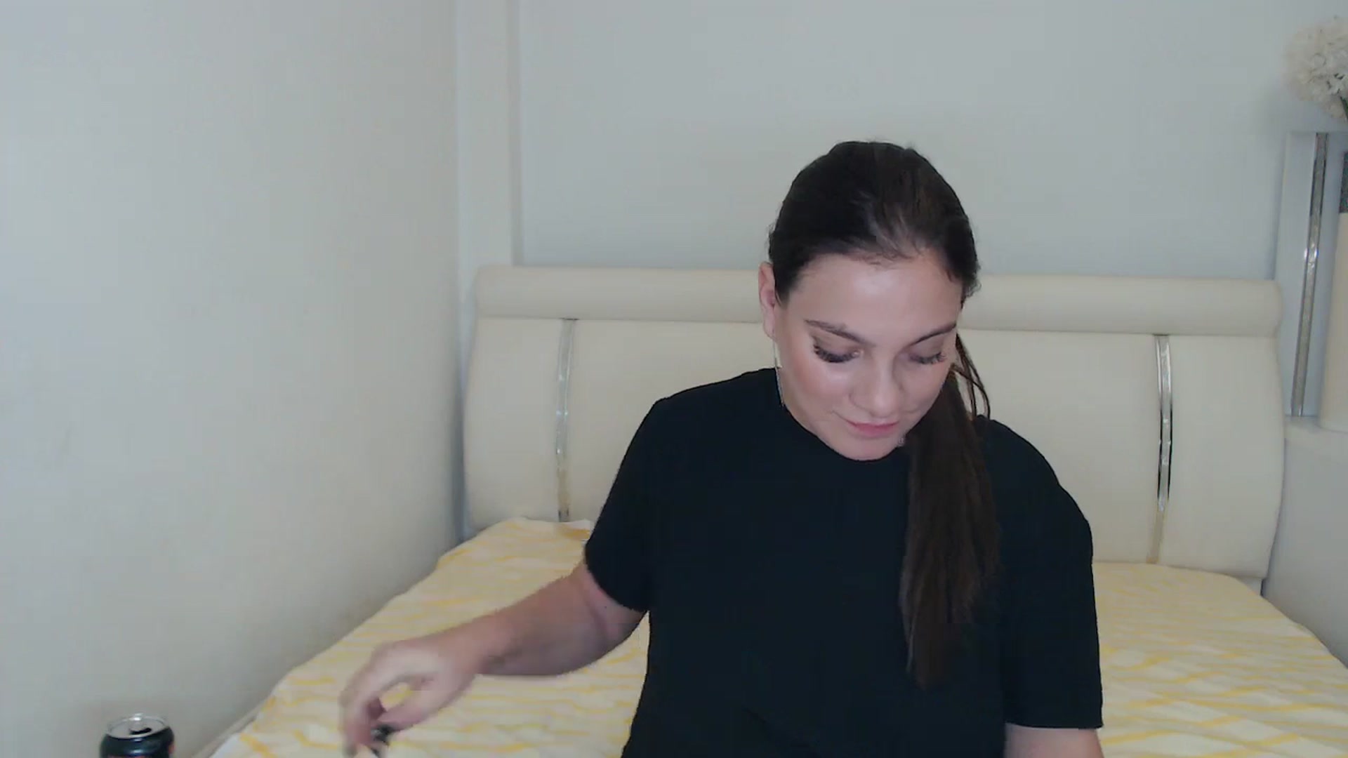 Gallery image thumbnail from MissEva0's myfreecams stream on, 11/28/2023, 24:03 image 15 of 20