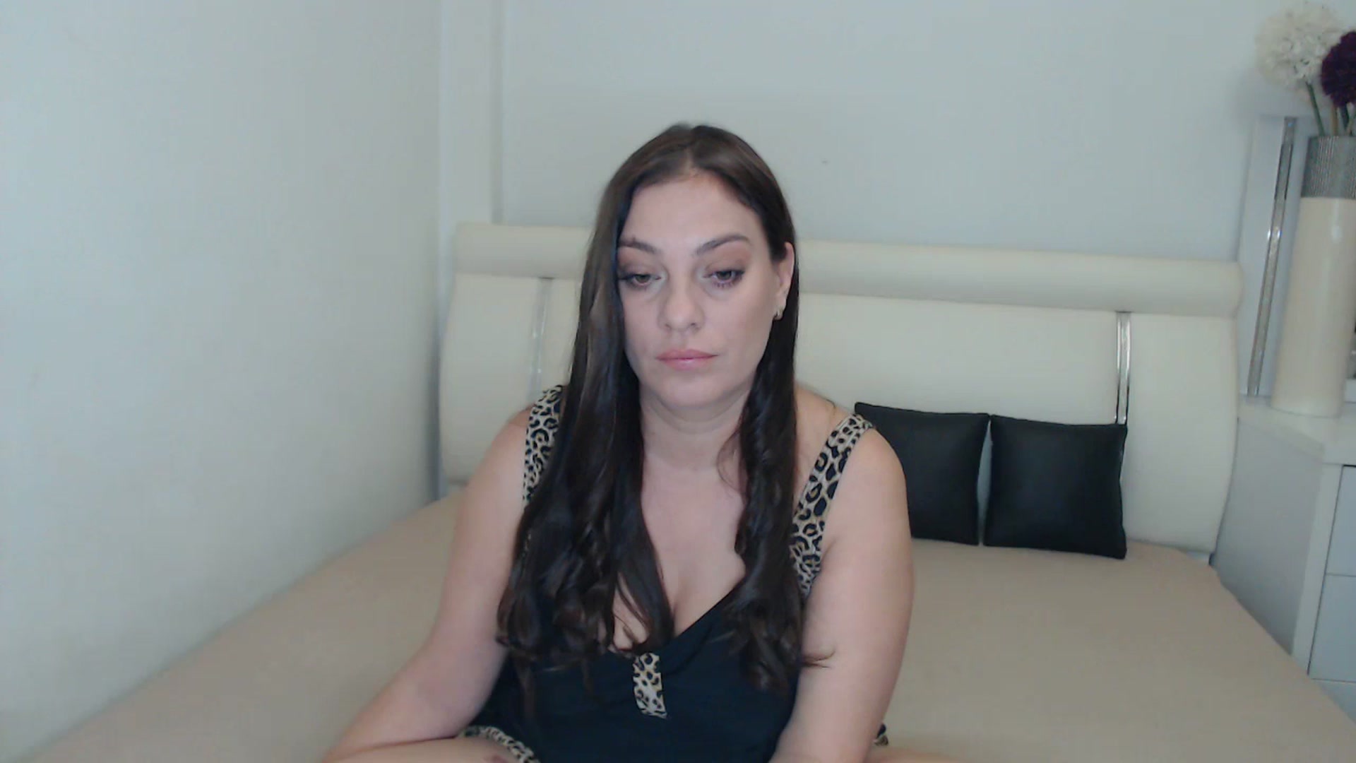 Gallery image thumbnail from MissEva0's myfreecams stream on, 11/30/2023, 19:17 image 1 of 20