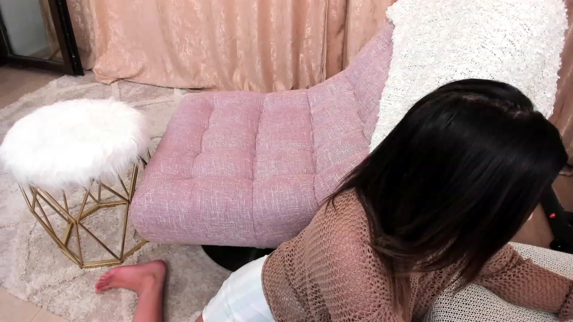 Gallery image thumbnail from MissFairy's myfreecams stream on, 12/10/2022, 01:39 image 6 of 20