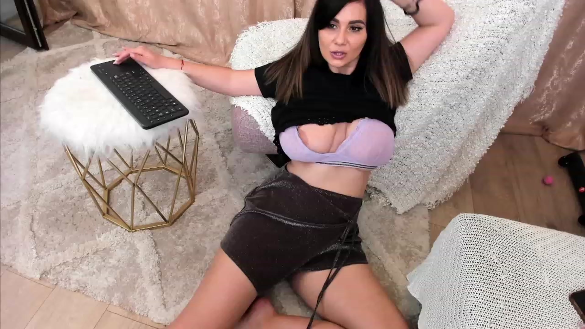 Gallery image thumbnail from MissFairy's myfreecams stream on, 02/27/2023, 21:16 image 4 of 20