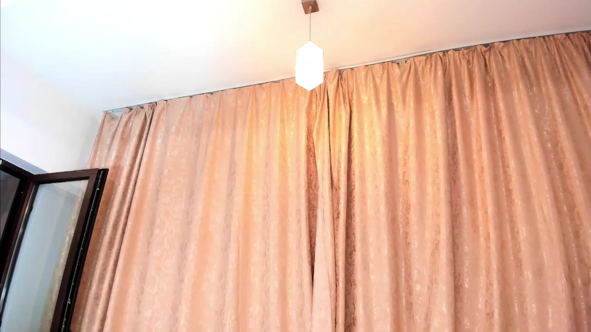Gallery image thumbnail from MissFairy's myfreecams stream on, 05/20/2023, 23:39 image 6 of 20